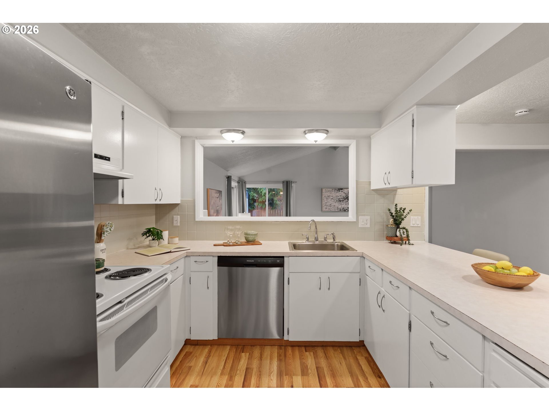 19105 Addie St Property Photo 9