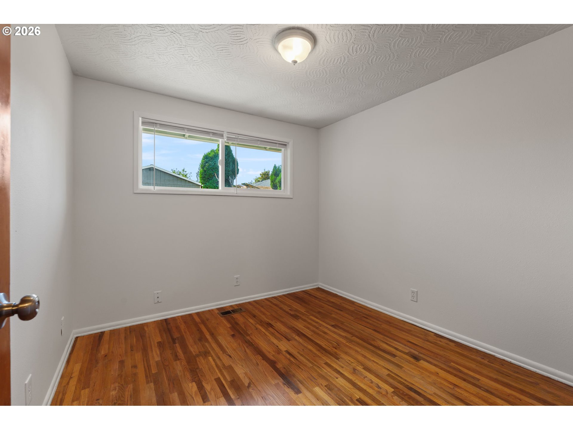 19105 Addie St Property Photo 24