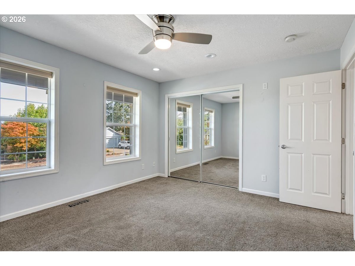 1412 Crestview Dr Property Photo 31