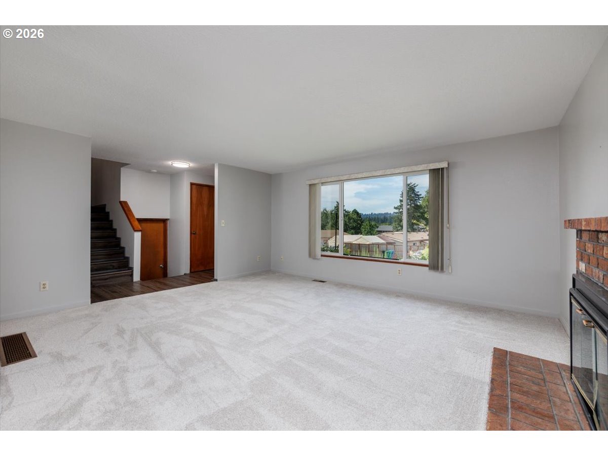 16910 Se Laugardia Way Property Photo 13
