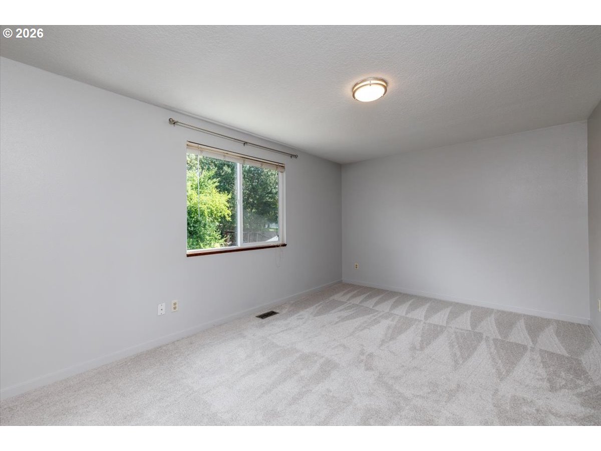 16910 Se Laugardia Way Property Photo 20