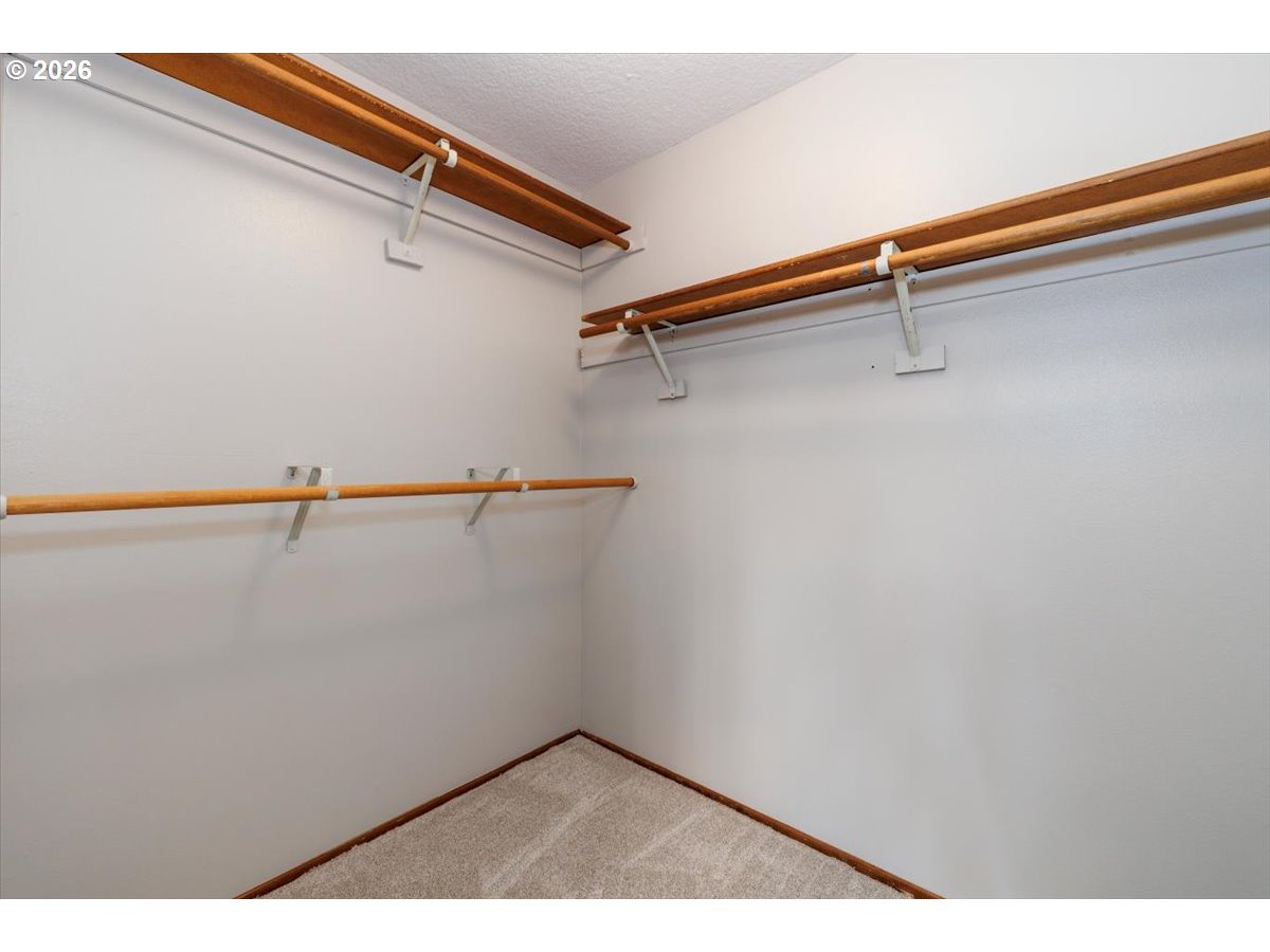 16910 Se Laugardia Way Property Photo 24