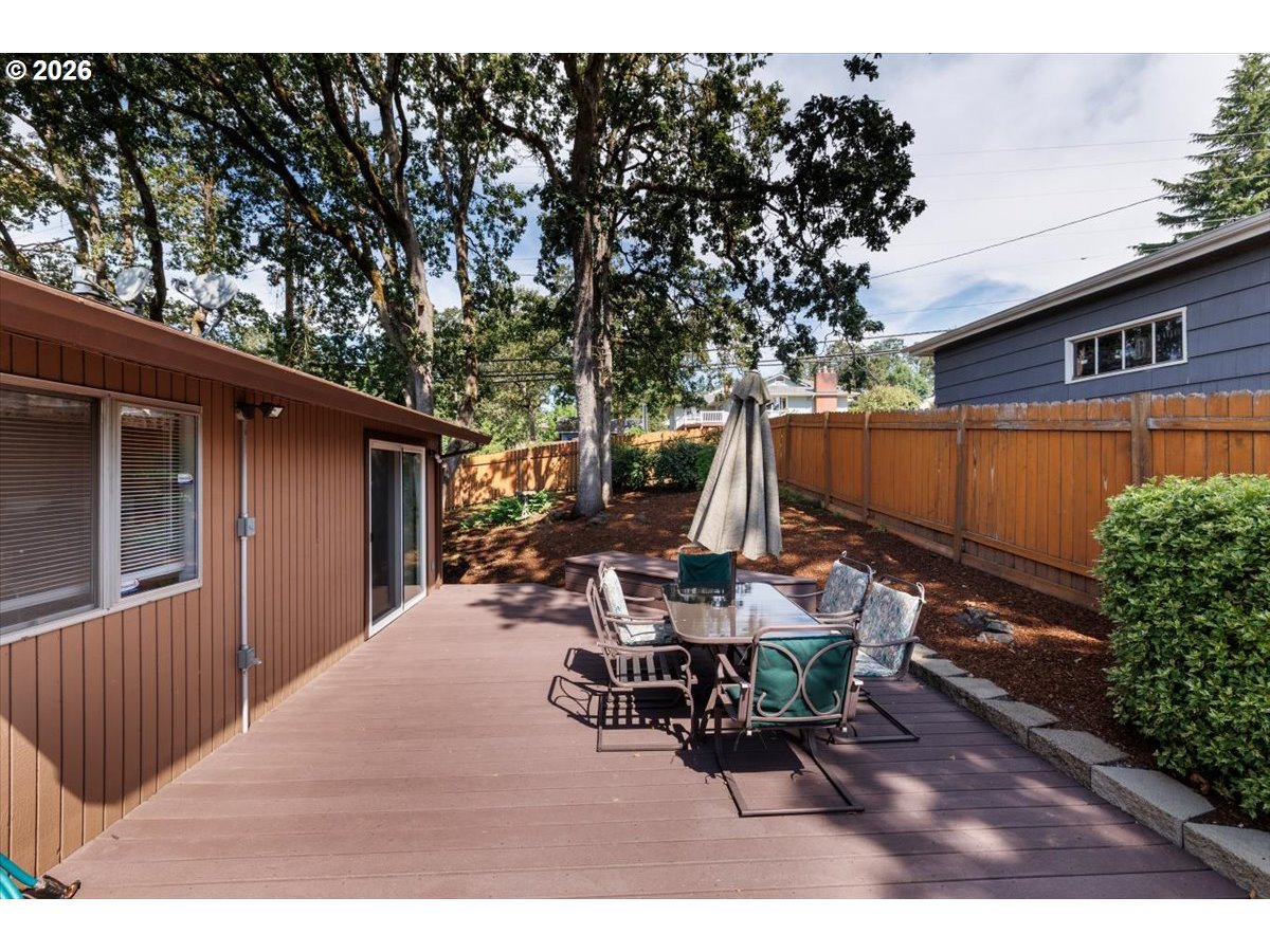 16910 Se Laugardia Way Property Photo 33