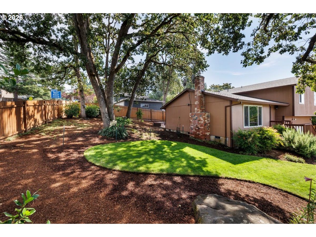 16910 Se Laugardia Way Property Photo 38