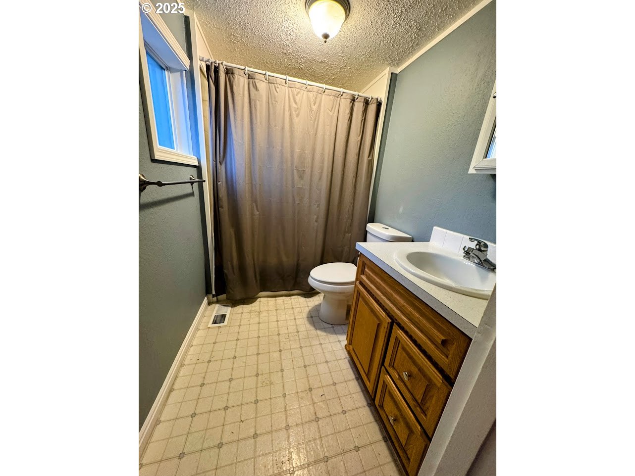 2639 7th St Property Photo 8