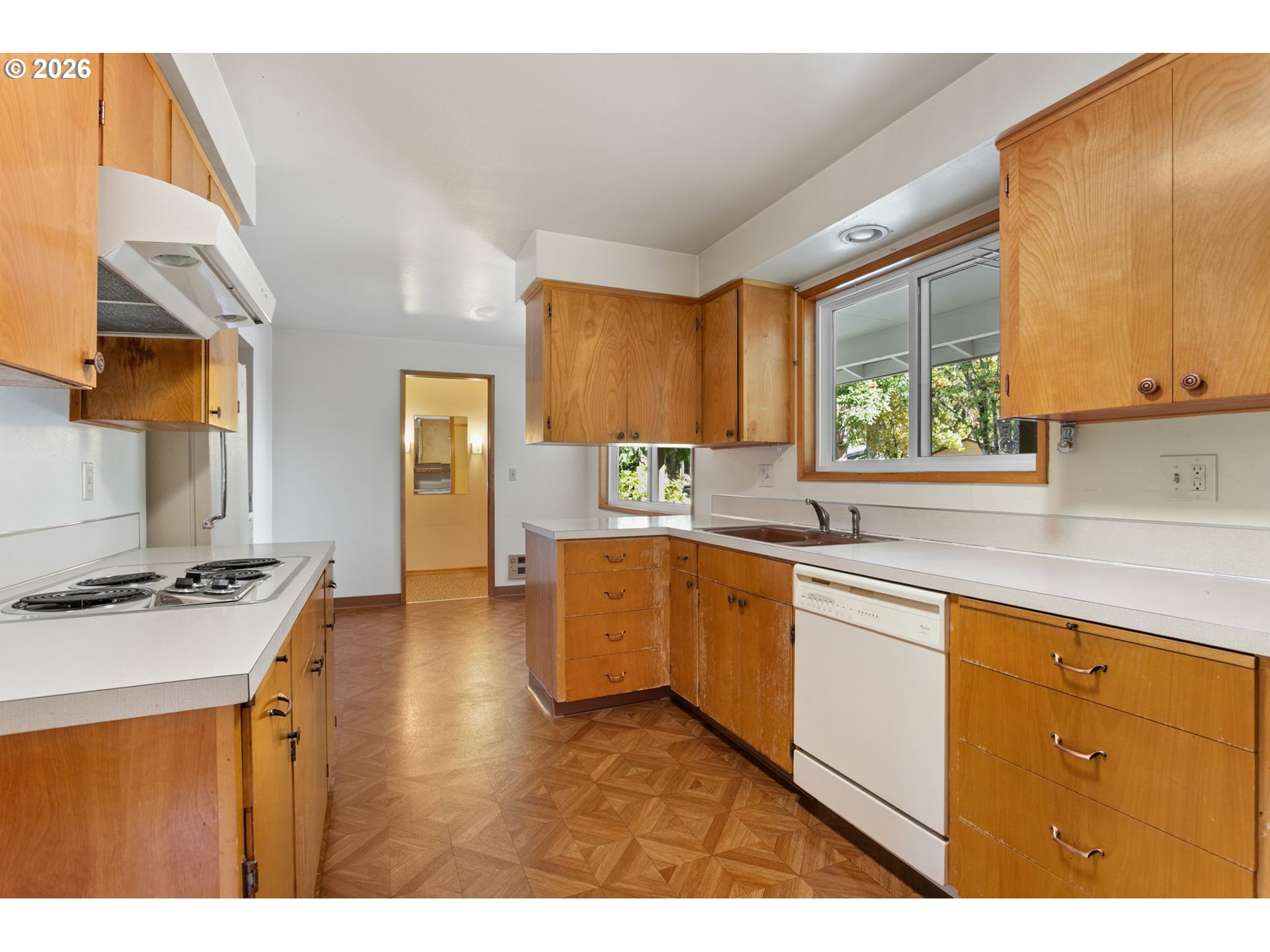 3032 Concord Way Property Photo 11
