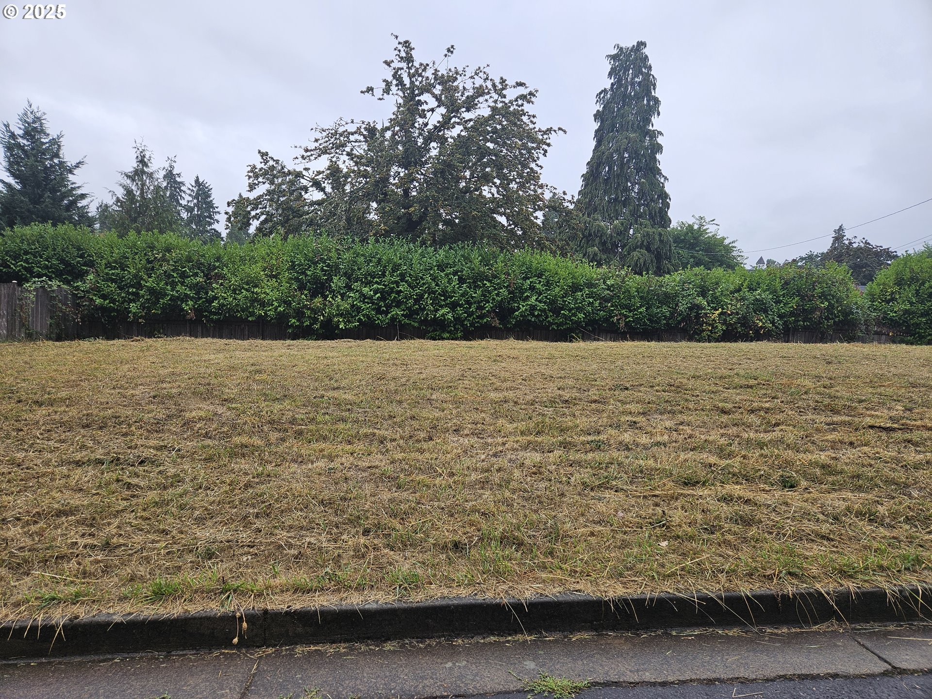 Kalapuya Property Photo 1