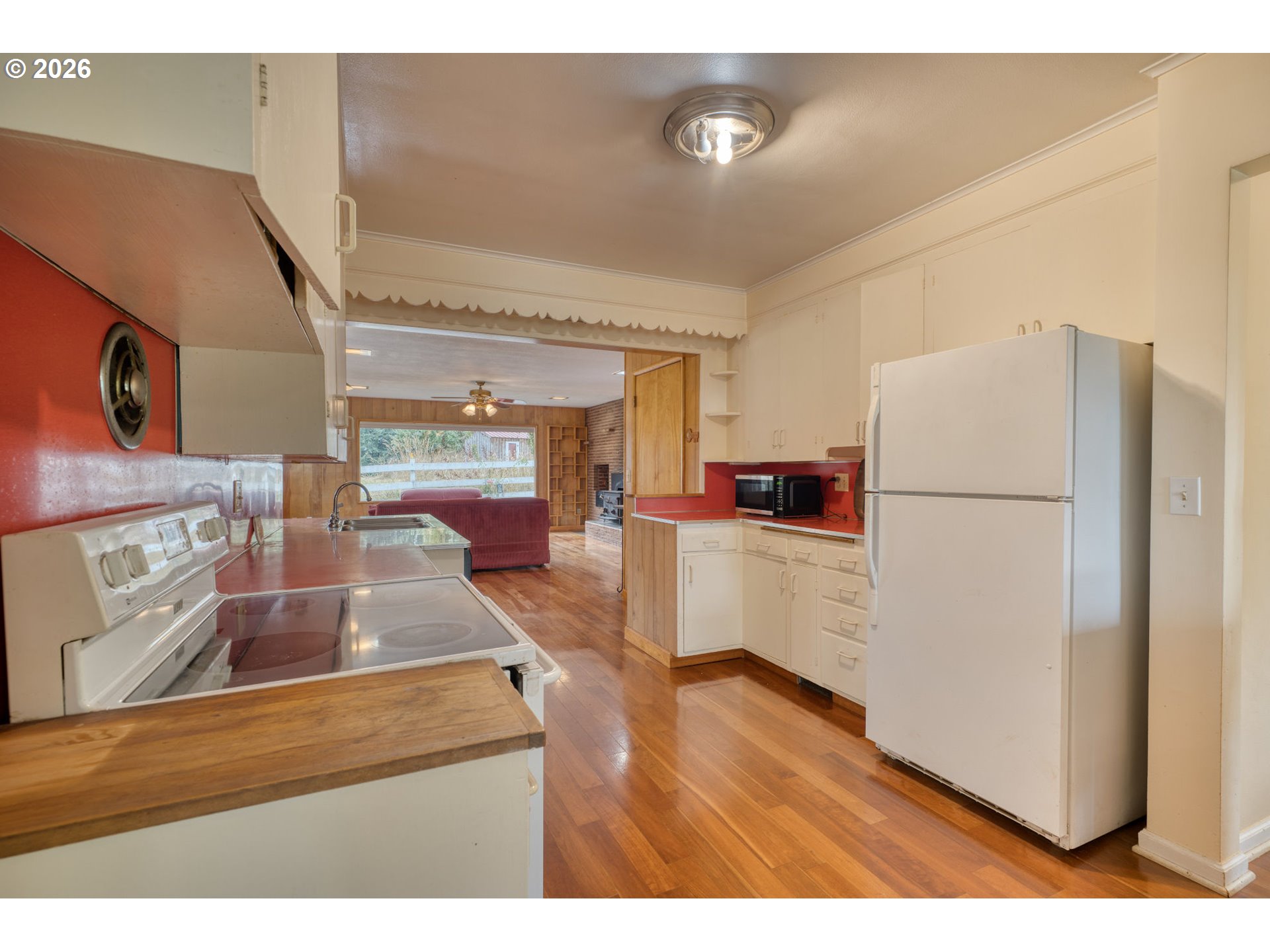 35177 Pittsburg Rd Property Photo 4