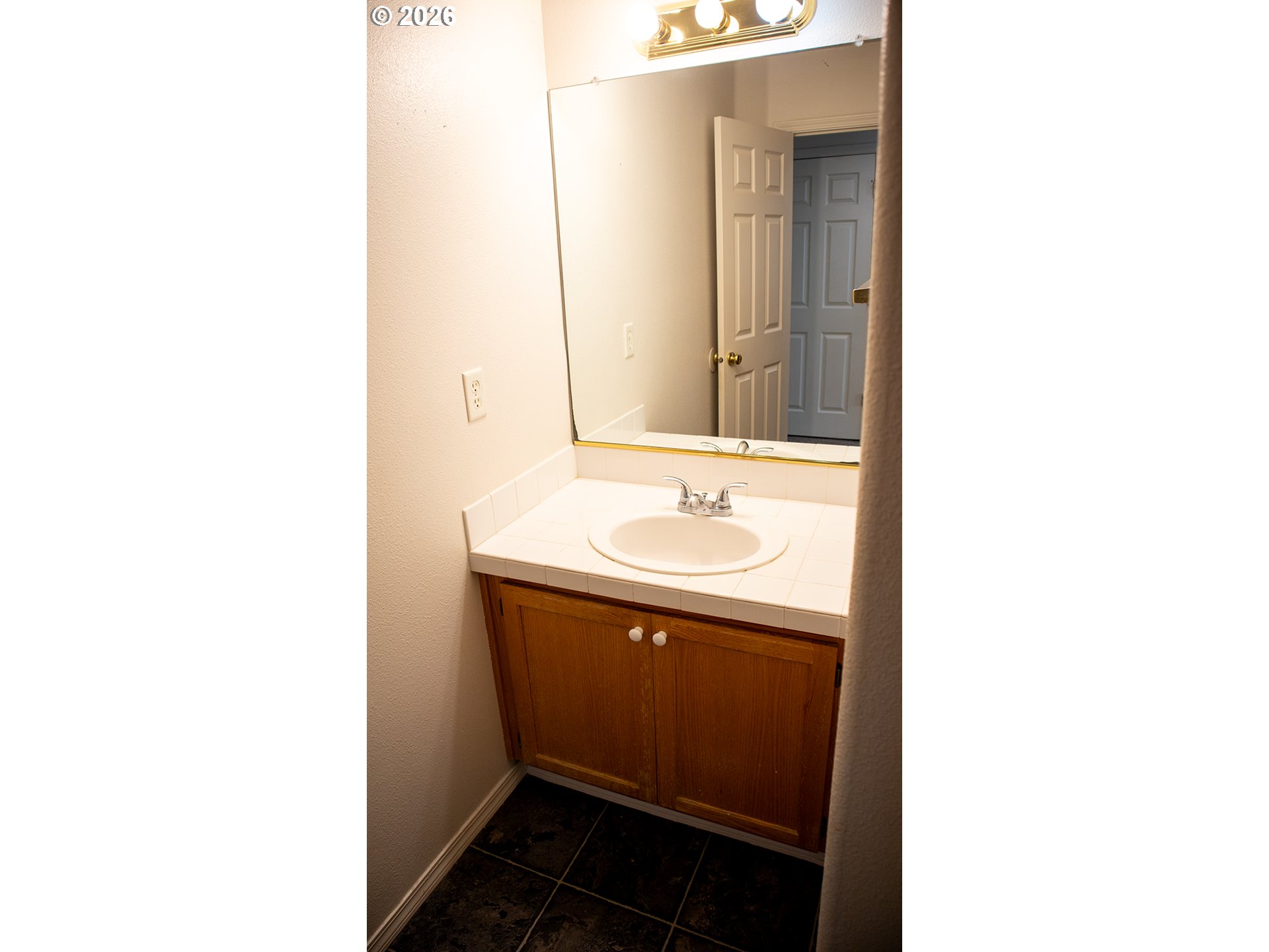41733 Nw Bellingham Ct Property Photo 17