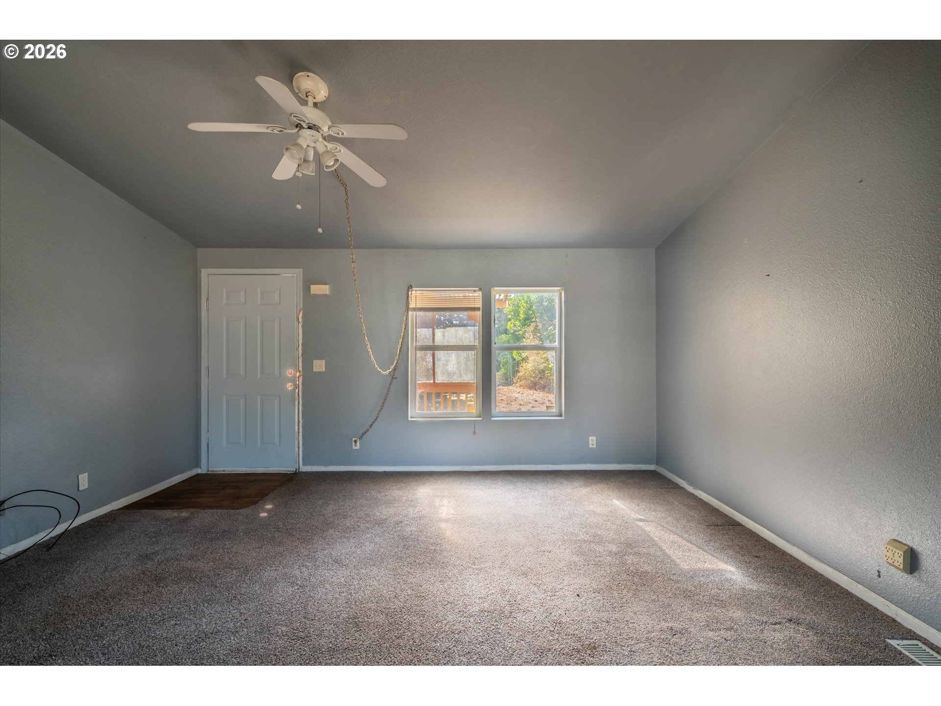 1633 Maple St Property Photo 18