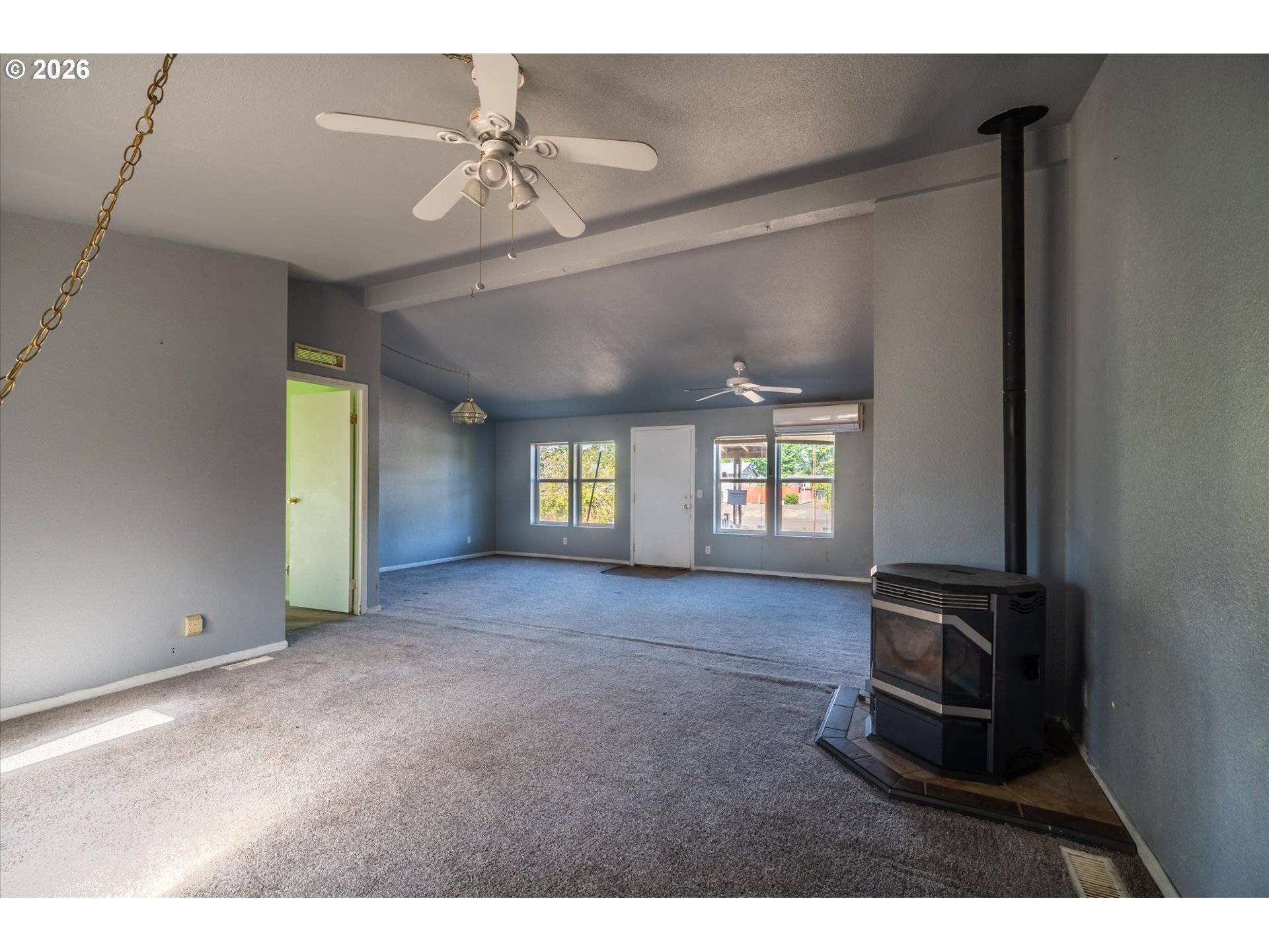 1633 Maple St Property Photo 21