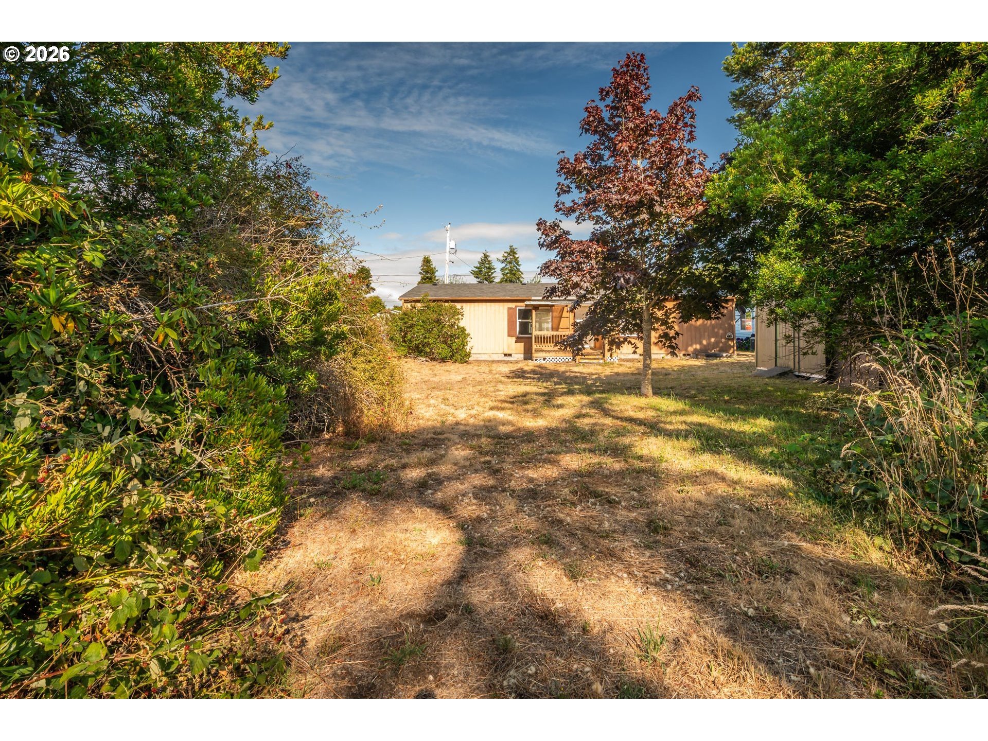 1633 Maple St Property Photo 32