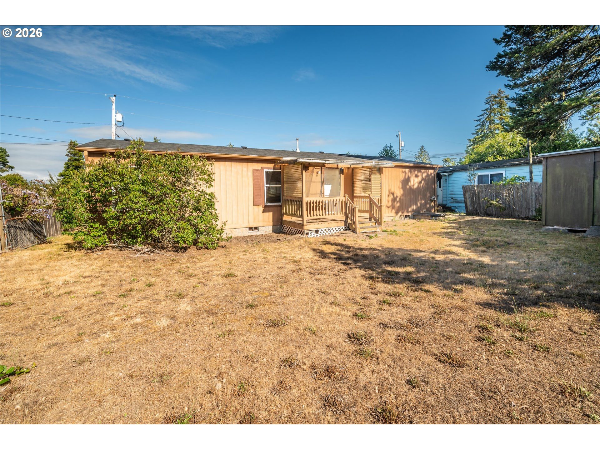 1633 Maple St Property Photo 40