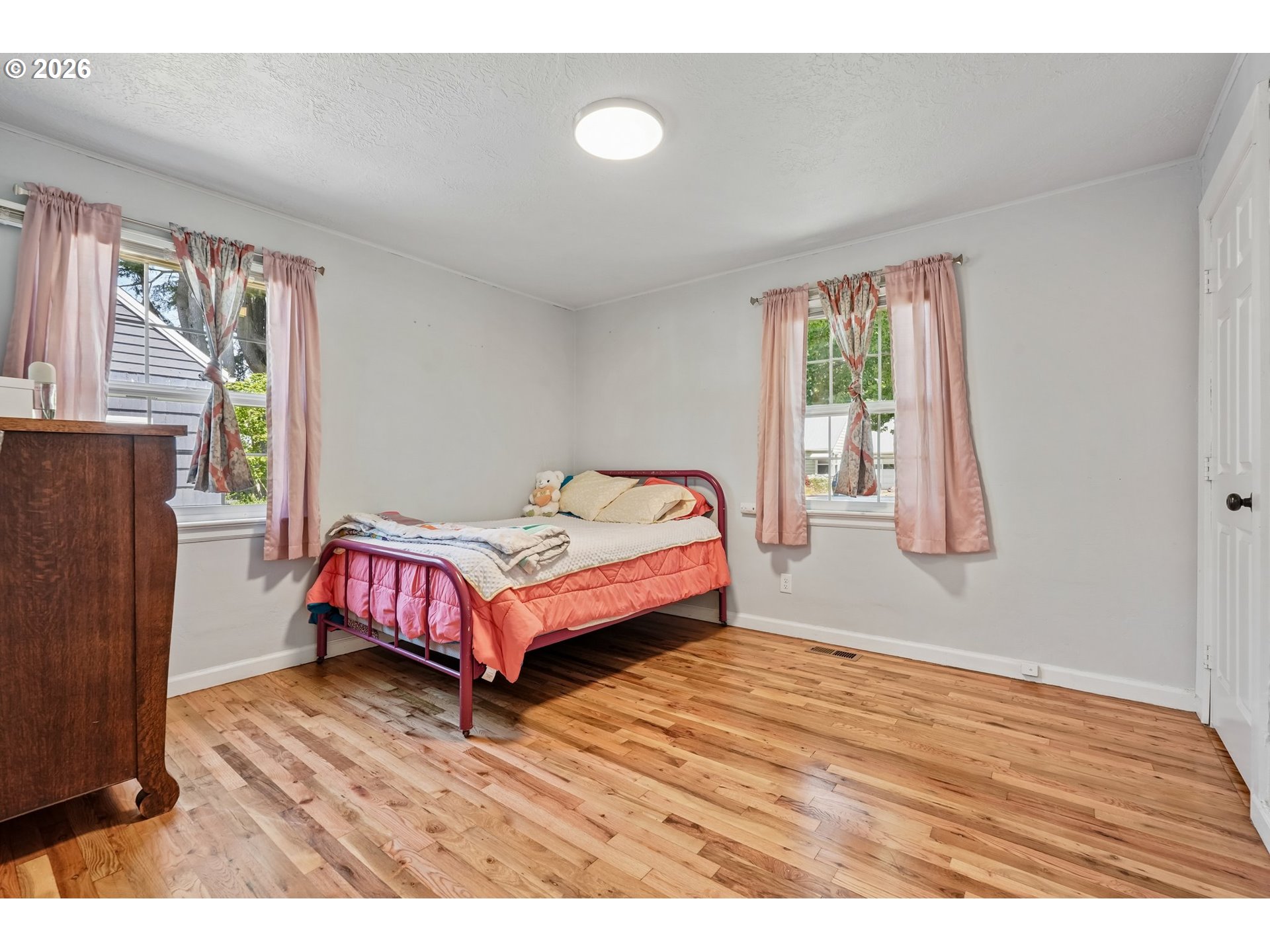 1915 23rd St Ne Property Photo 13