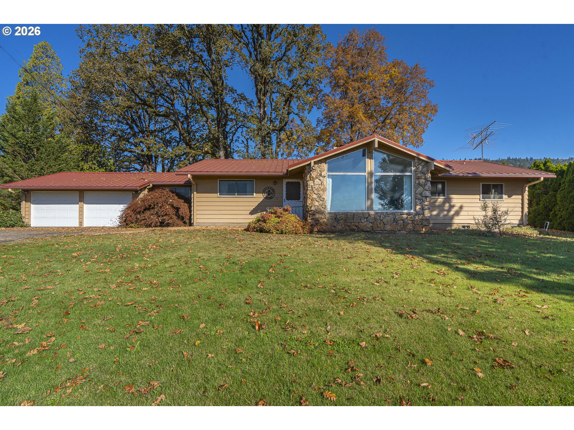 22000 Ne Ranor Loop Property Photo 1