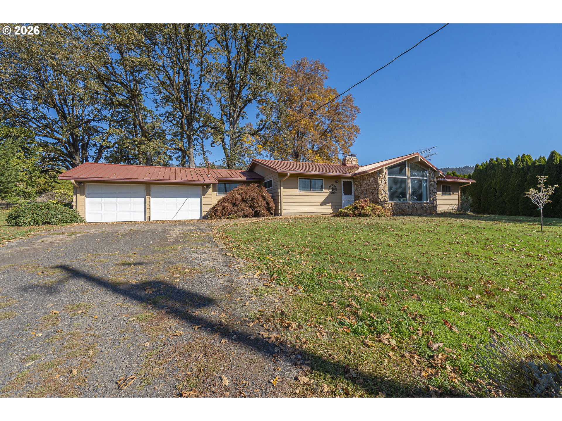 22000 Ne Ranor Loop Property Photo 3