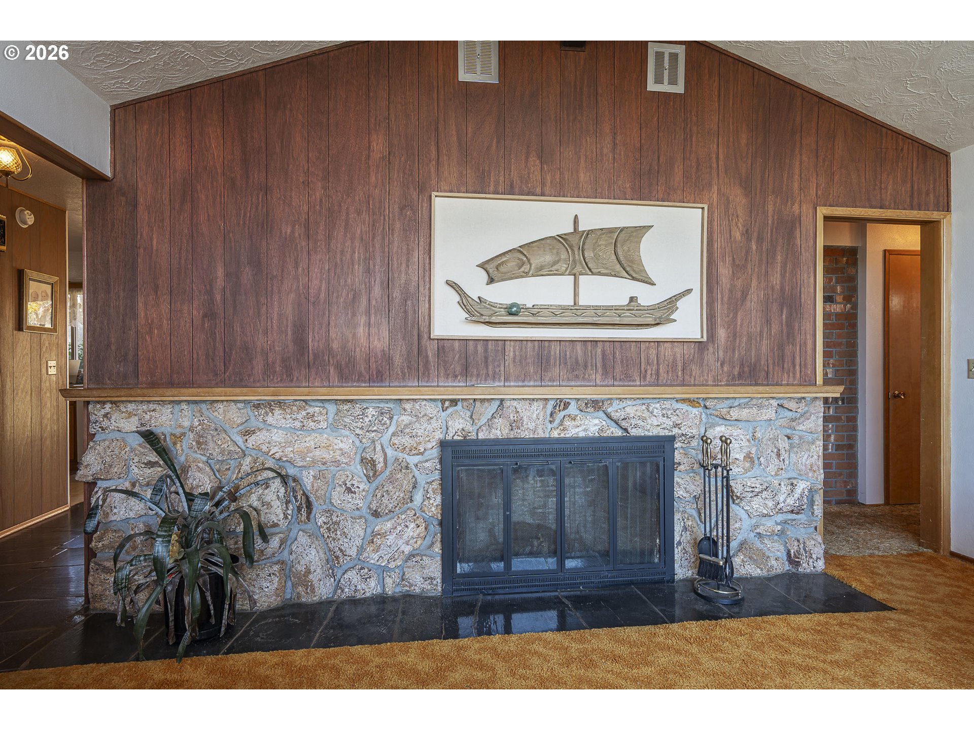 22000 Ne Ranor Loop Property Photo 8
