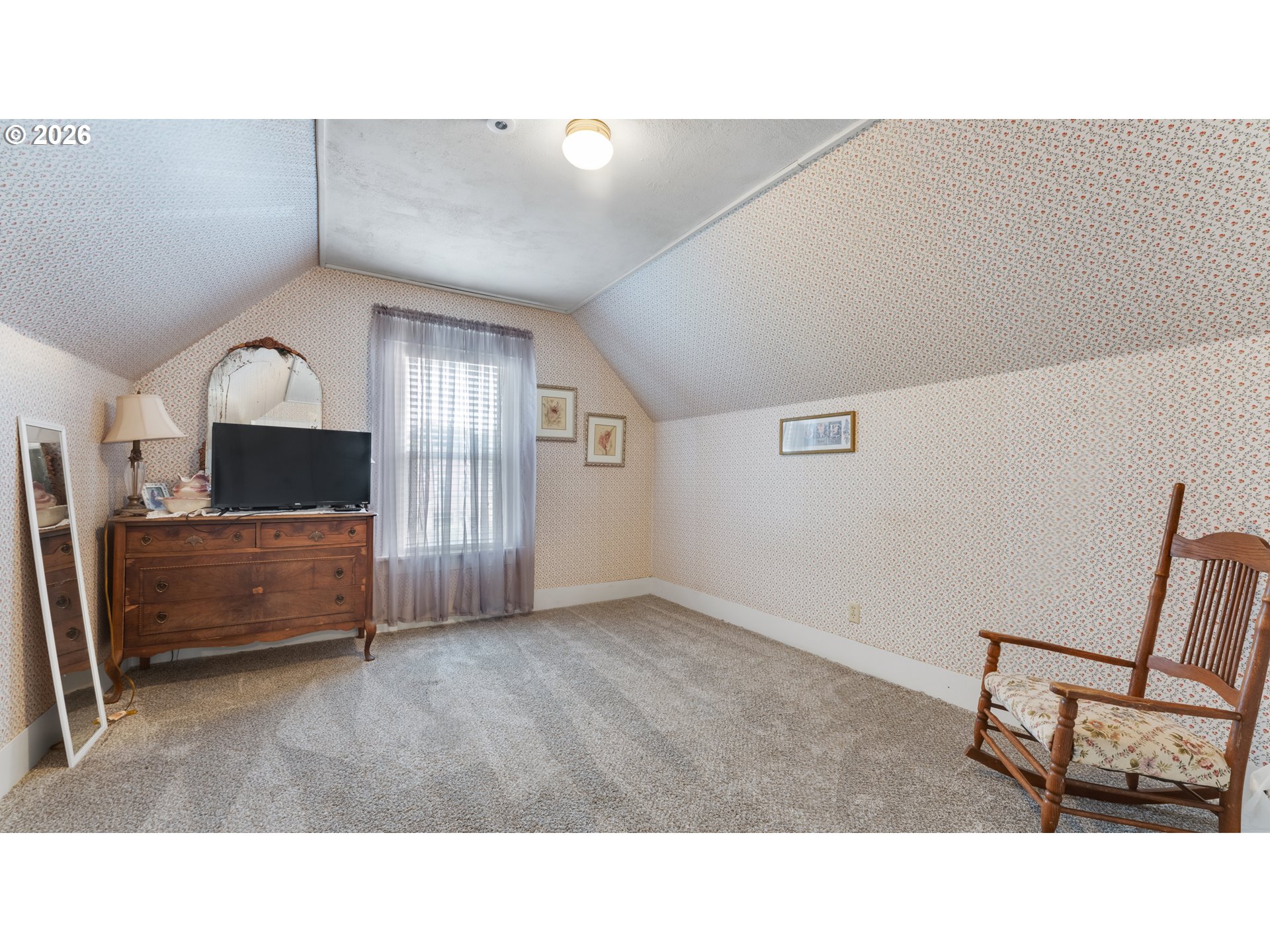 2206 Marion St Property Photo 28