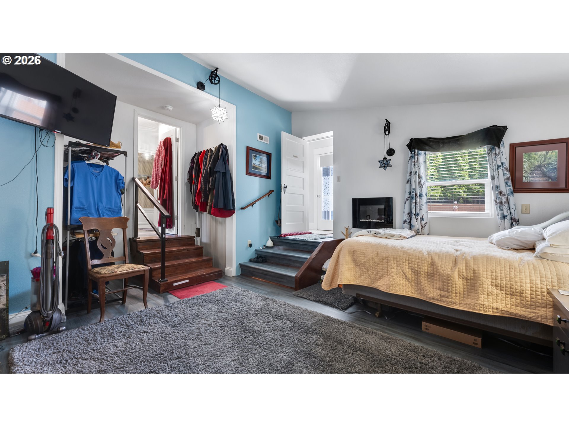2206 Marion St Property Photo 32