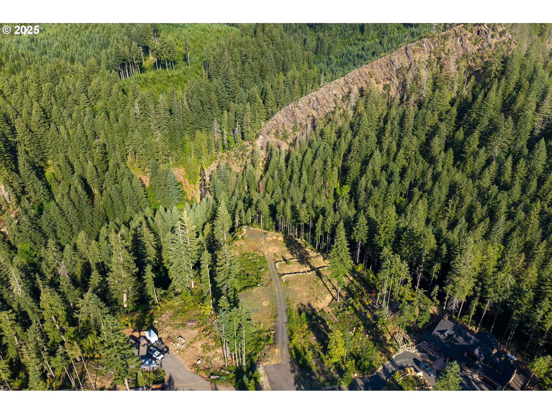 Boulder Ridge Property Photo 24