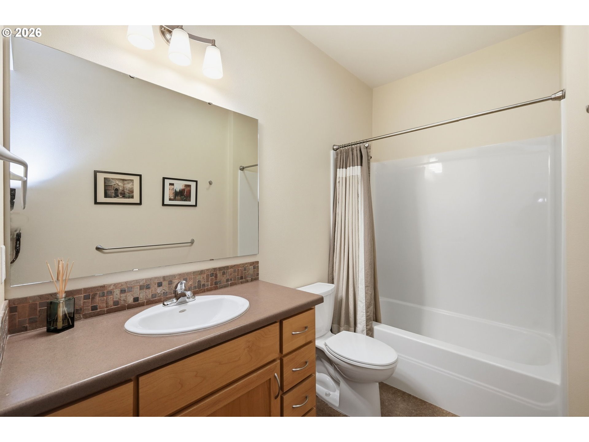 367 Rustic Pl 44 Property Photo 26