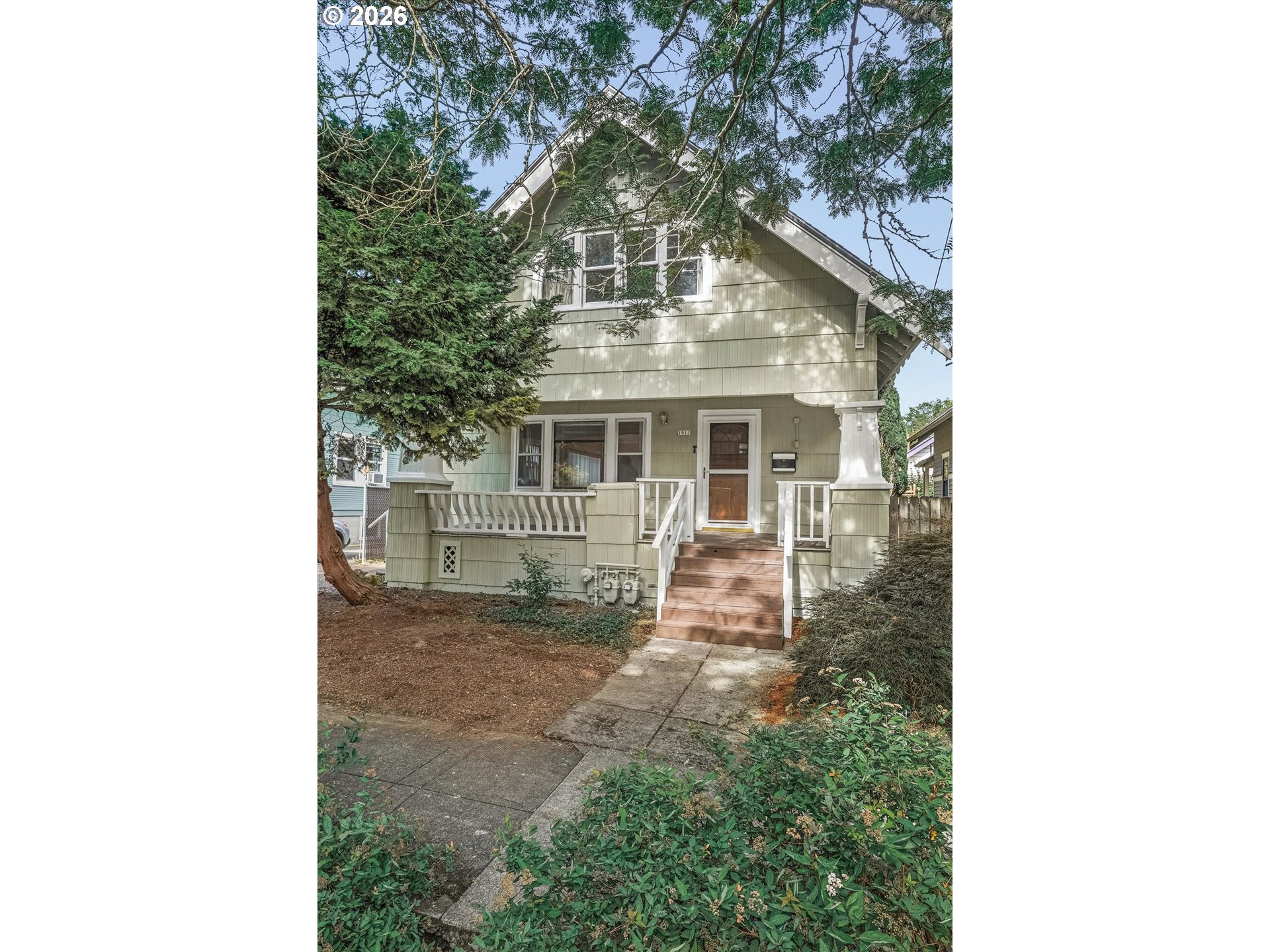 1911 SE 42ND AVE Property Photo 1