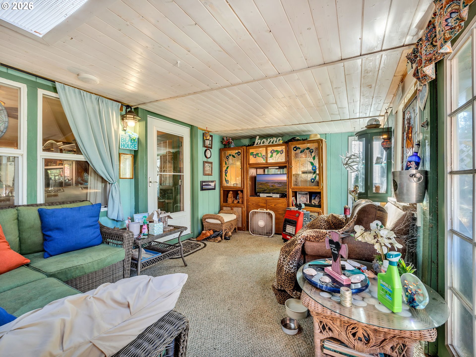 521 Hillside Loop Property Photo 3