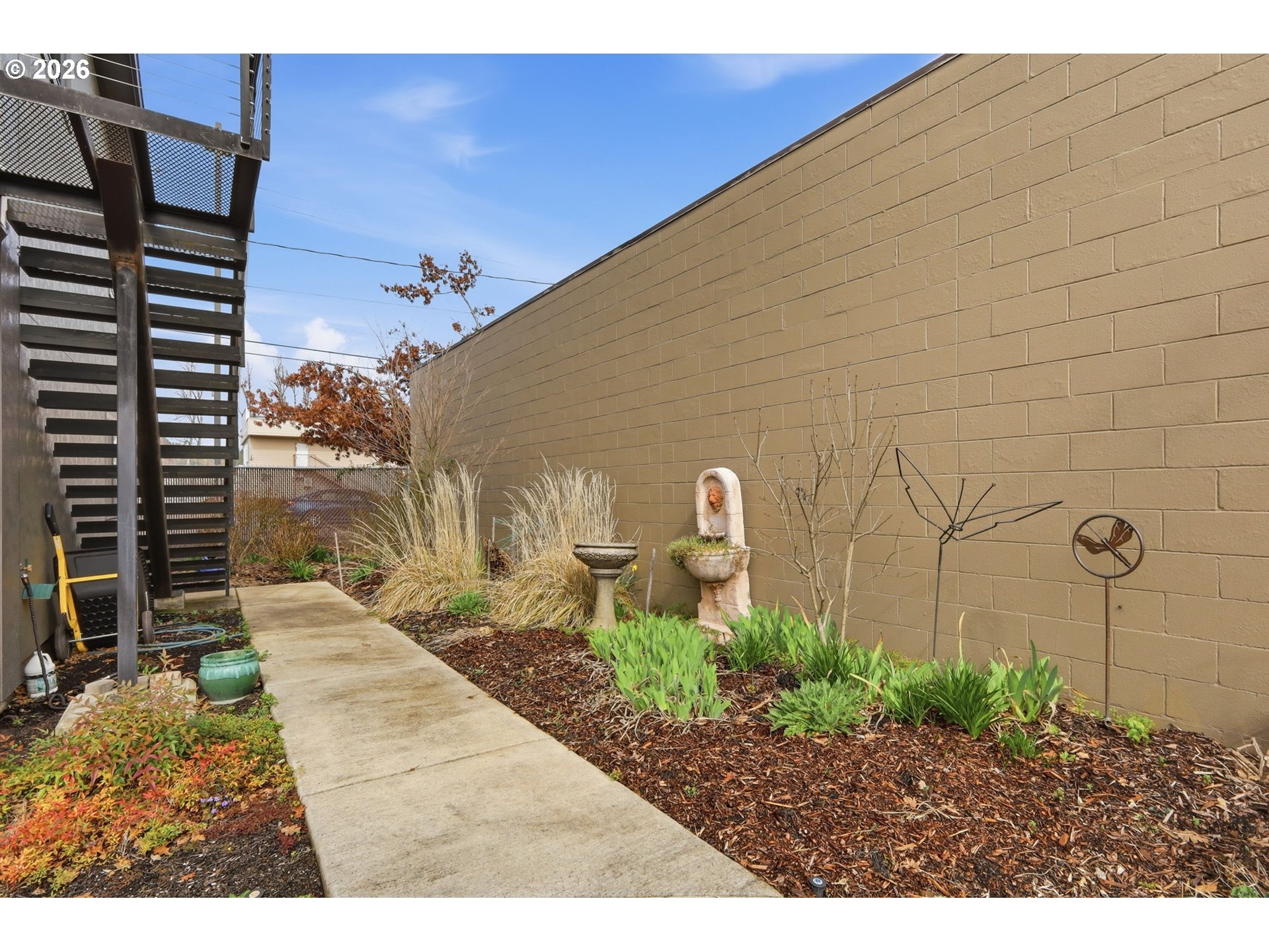1308 E Main St Property Photo 25
