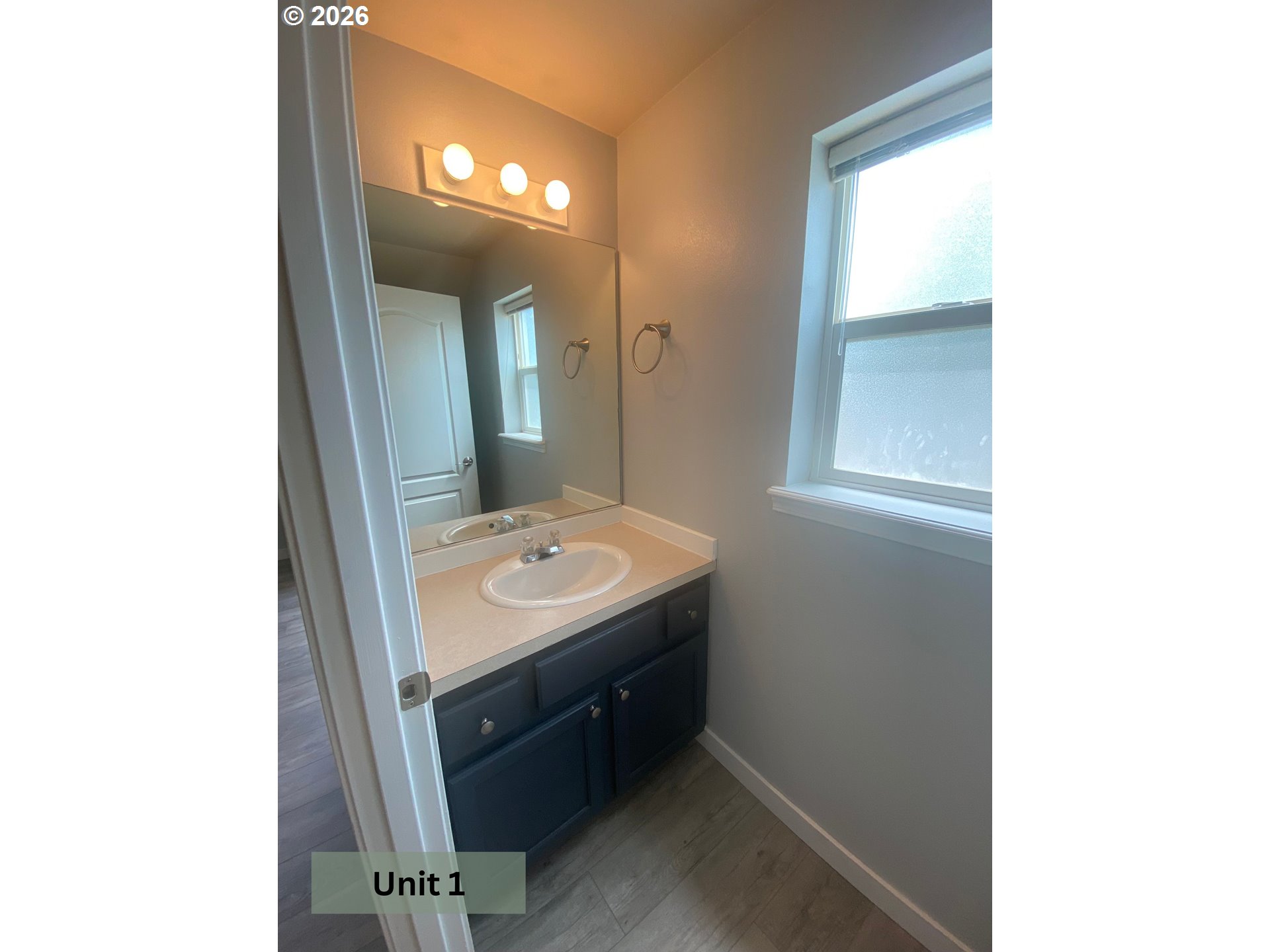 2531 Nw Cedar Ave Property Photo 6