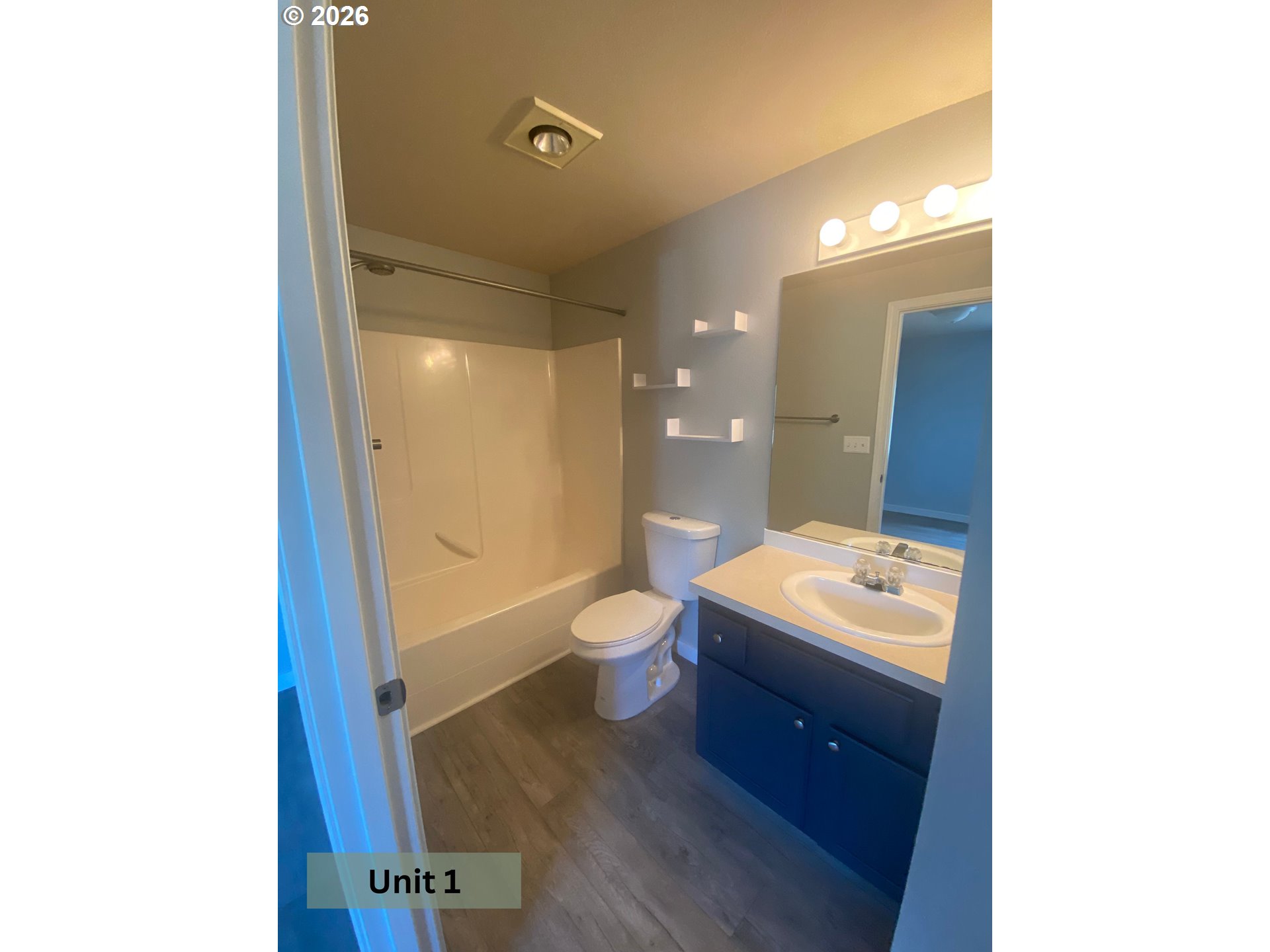 2531 Nw Cedar Ave Property Photo 10