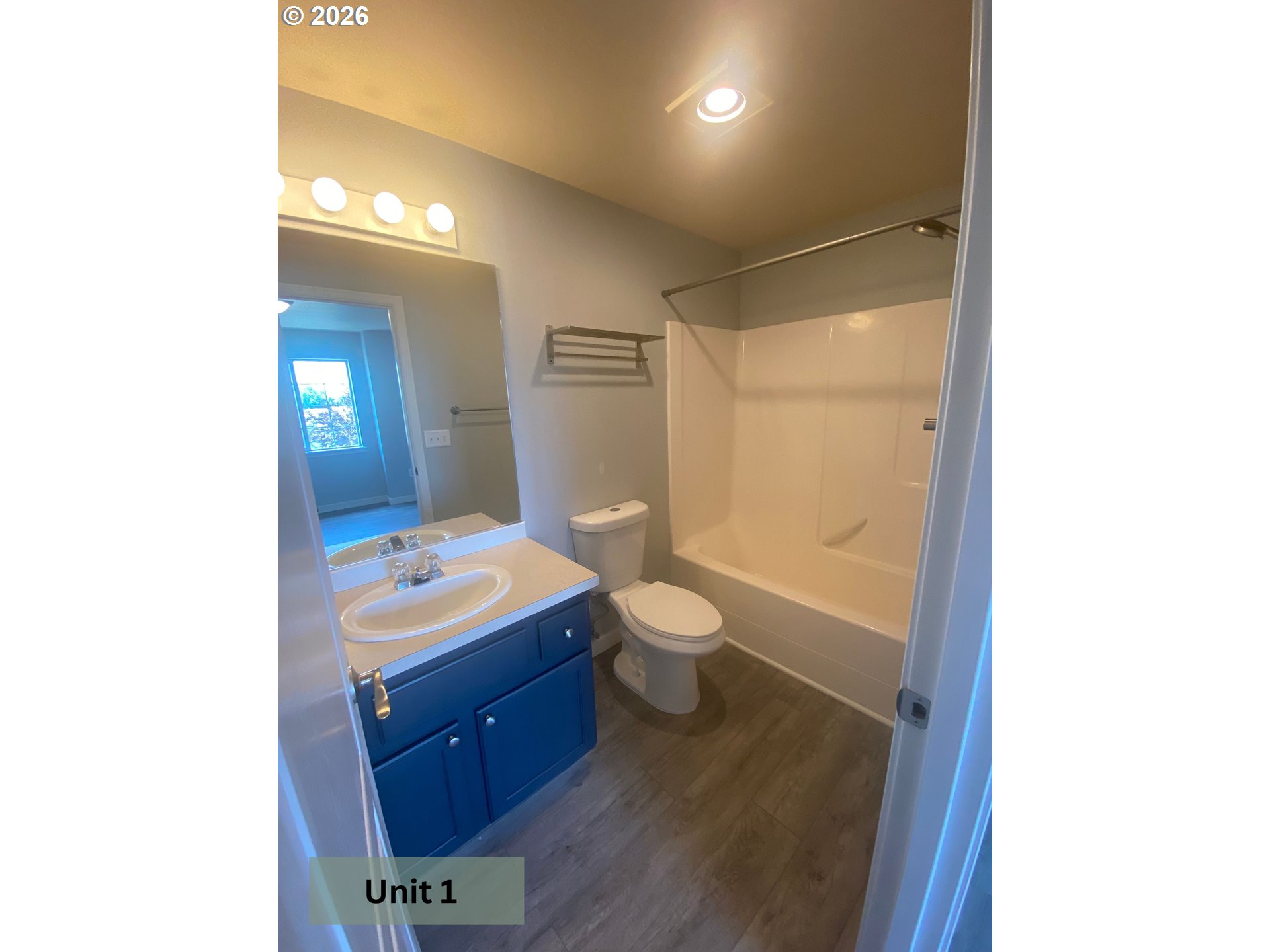 2531 Nw Cedar Ave Property Photo 12