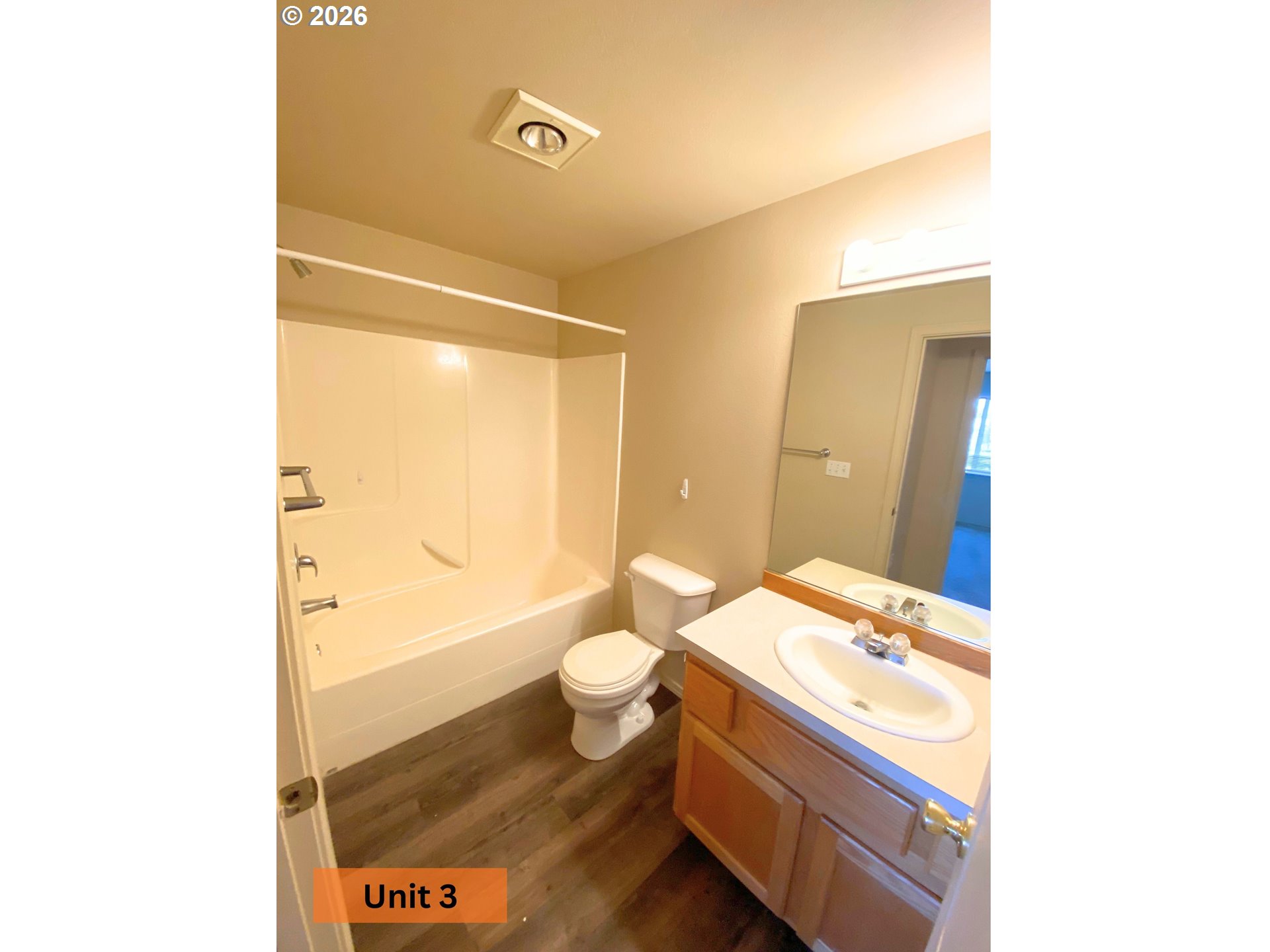 2531 Nw Cedar Ave Property Photo 35