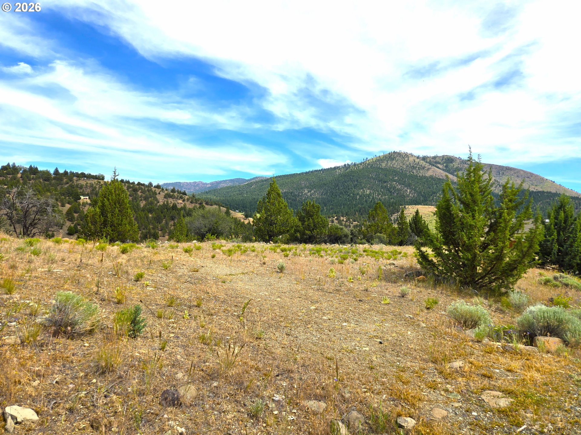 Elkview DR Property Photo 1