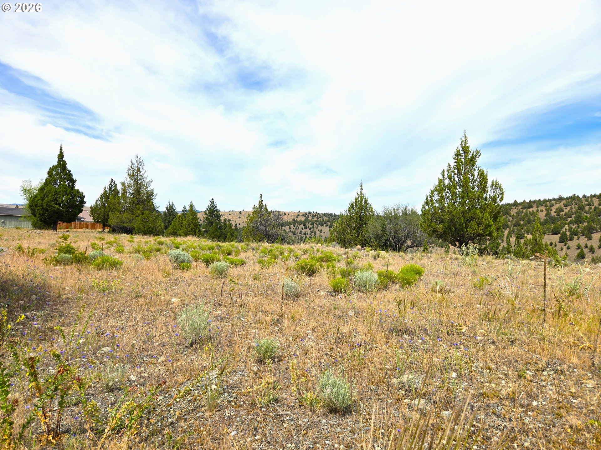 Elkview Dr Property Photo 3