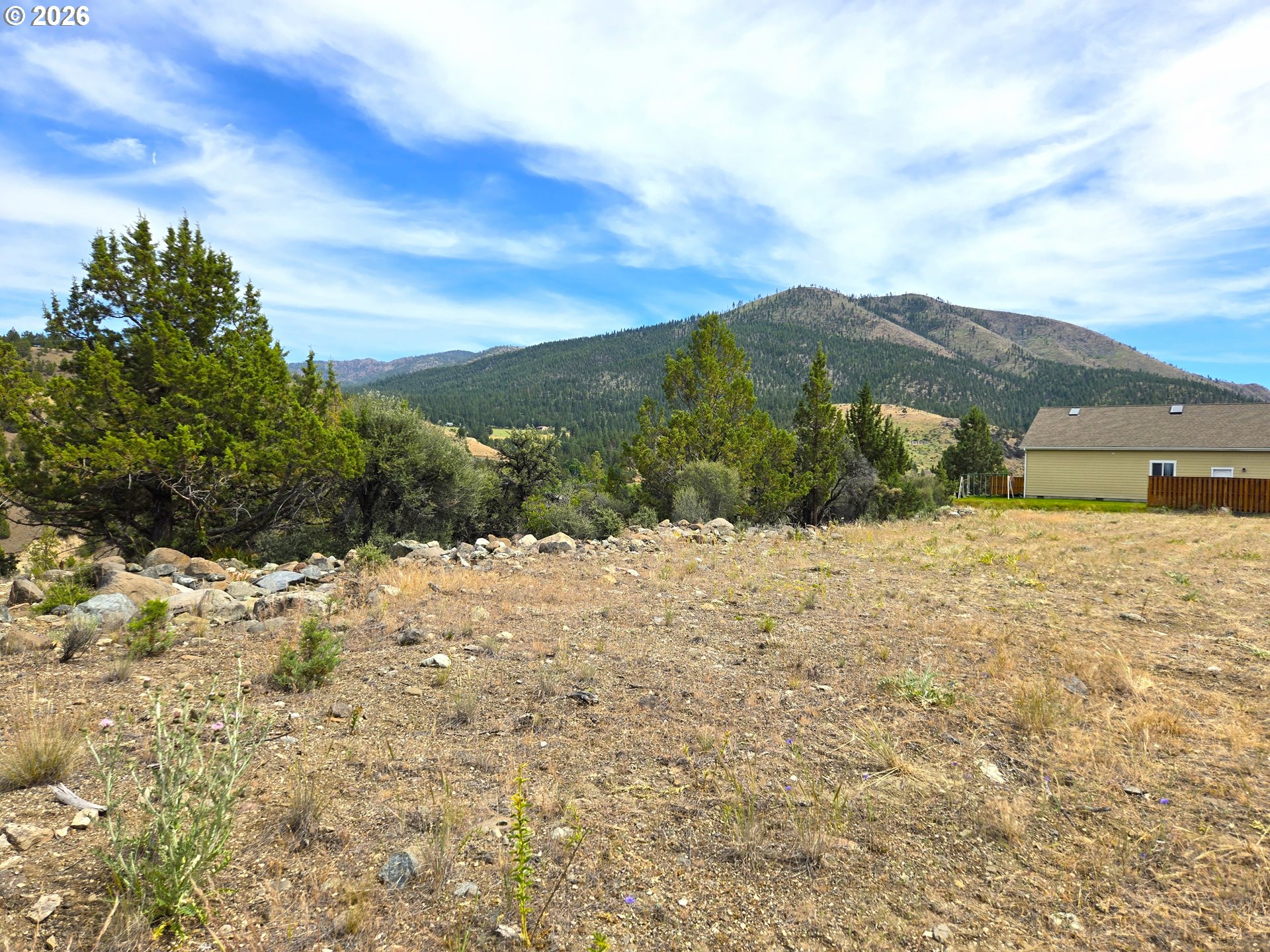 Elkview Dr Property Photo 5