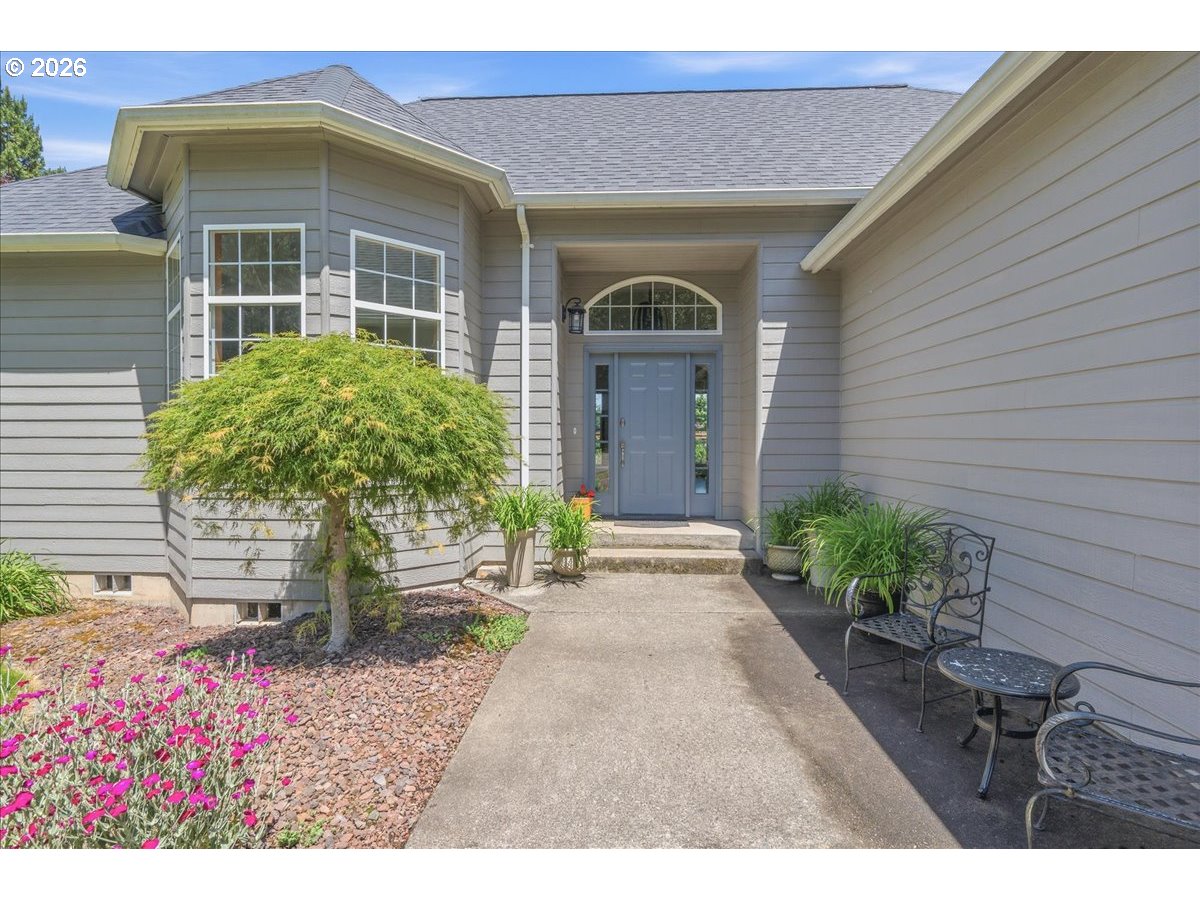 76930 Westward View Ln Property Photo 2