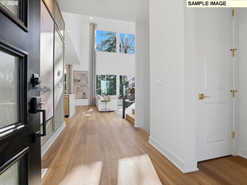 17580 Hillside Dr Property Photo 2
