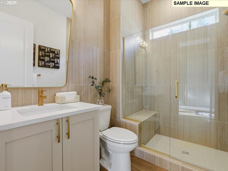 17580 Hillside Dr Property Photo 10