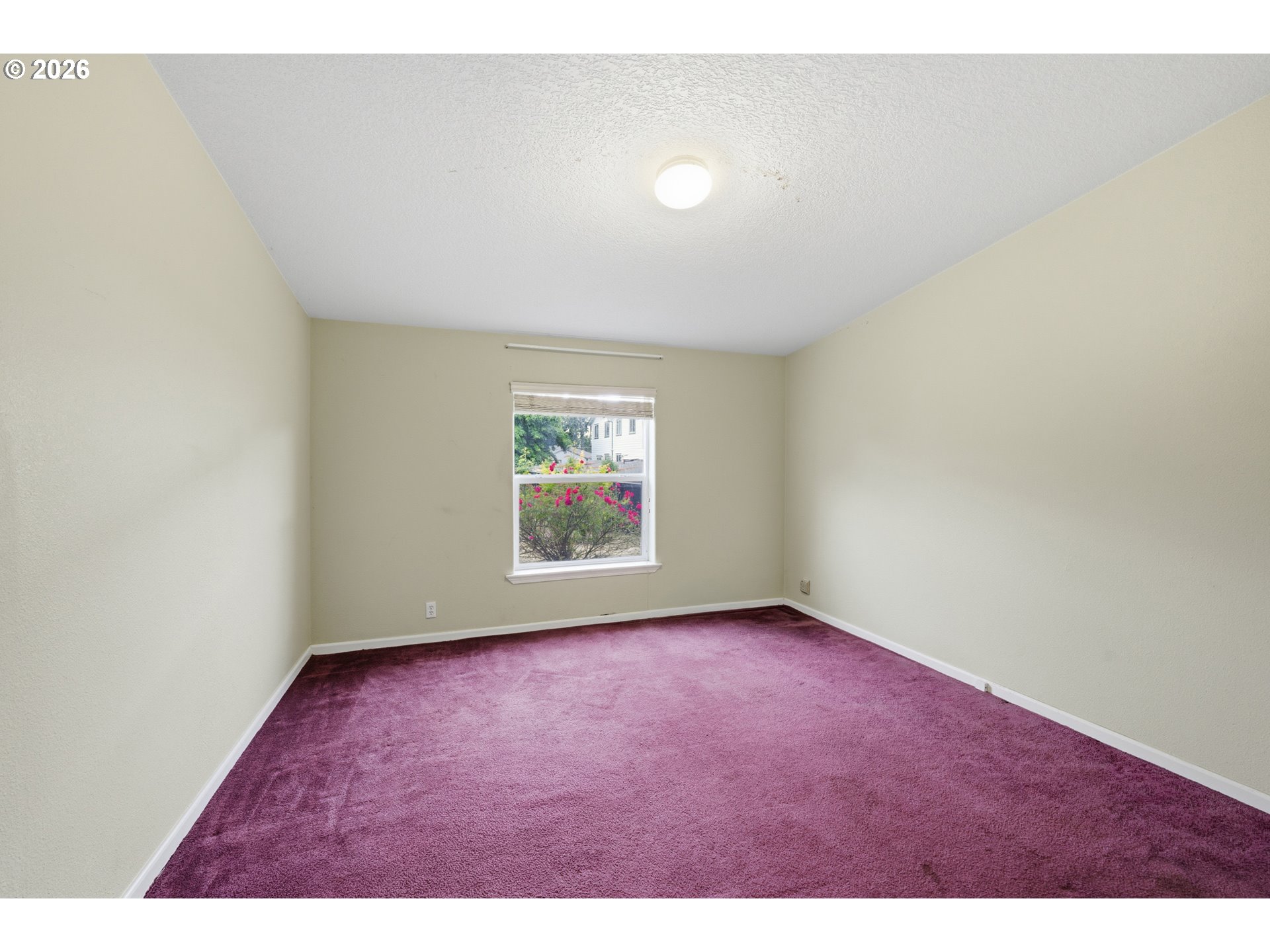 1485 E Santiam St Property Photo 24