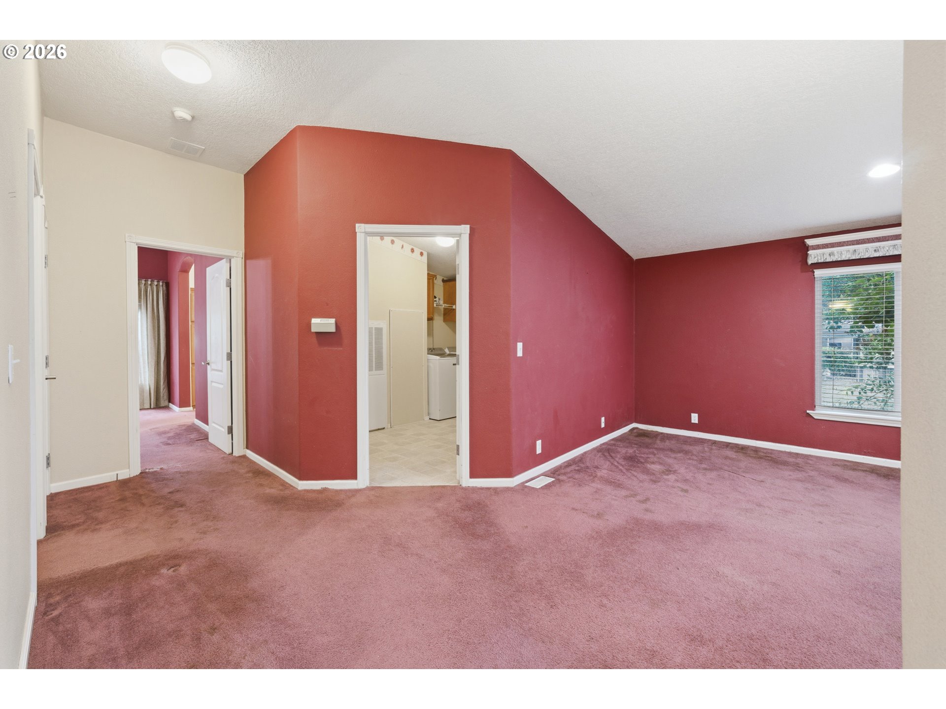 1485 E Santiam St Property Photo 29