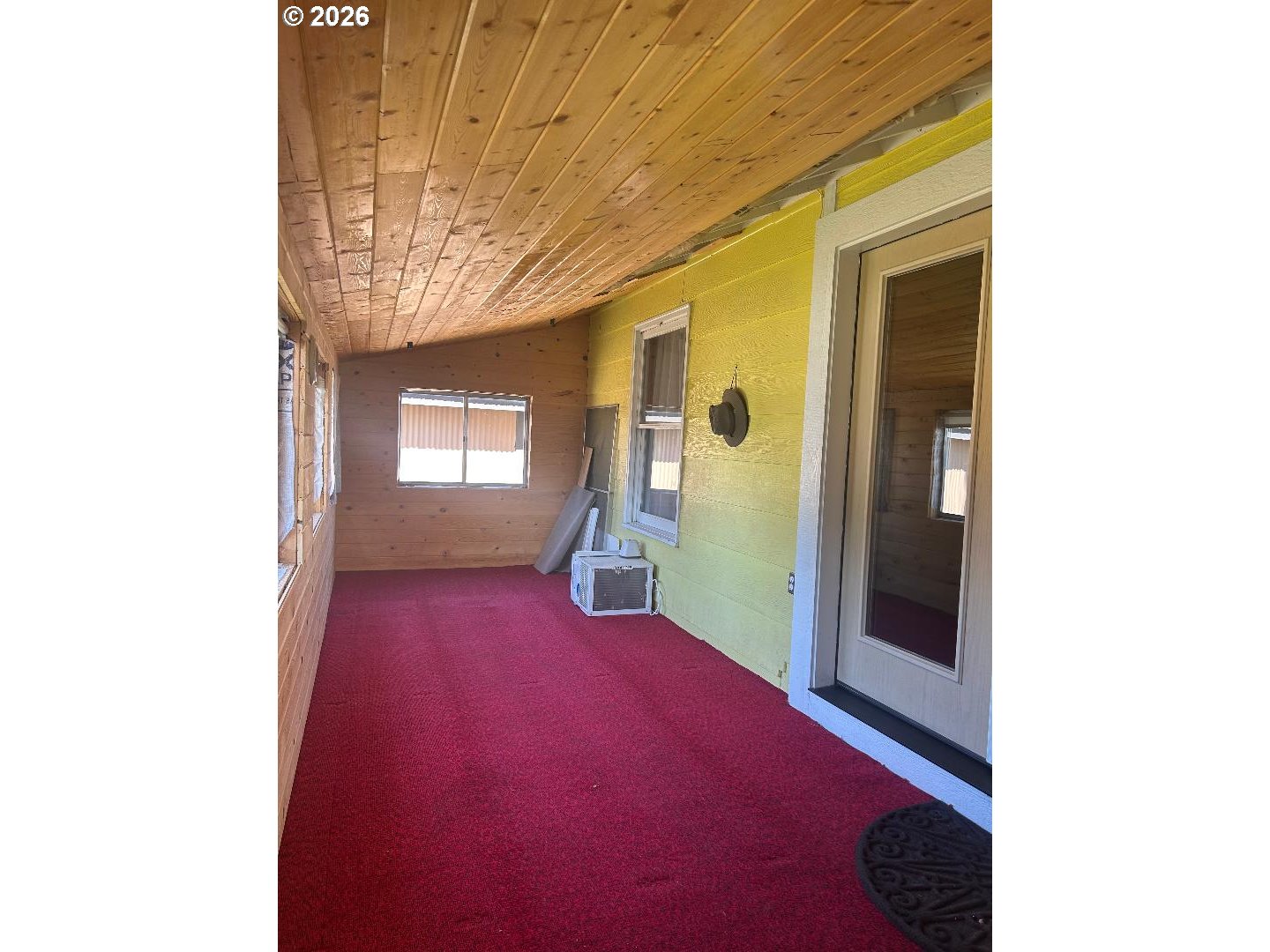 238 Dawson St Property Photo 2