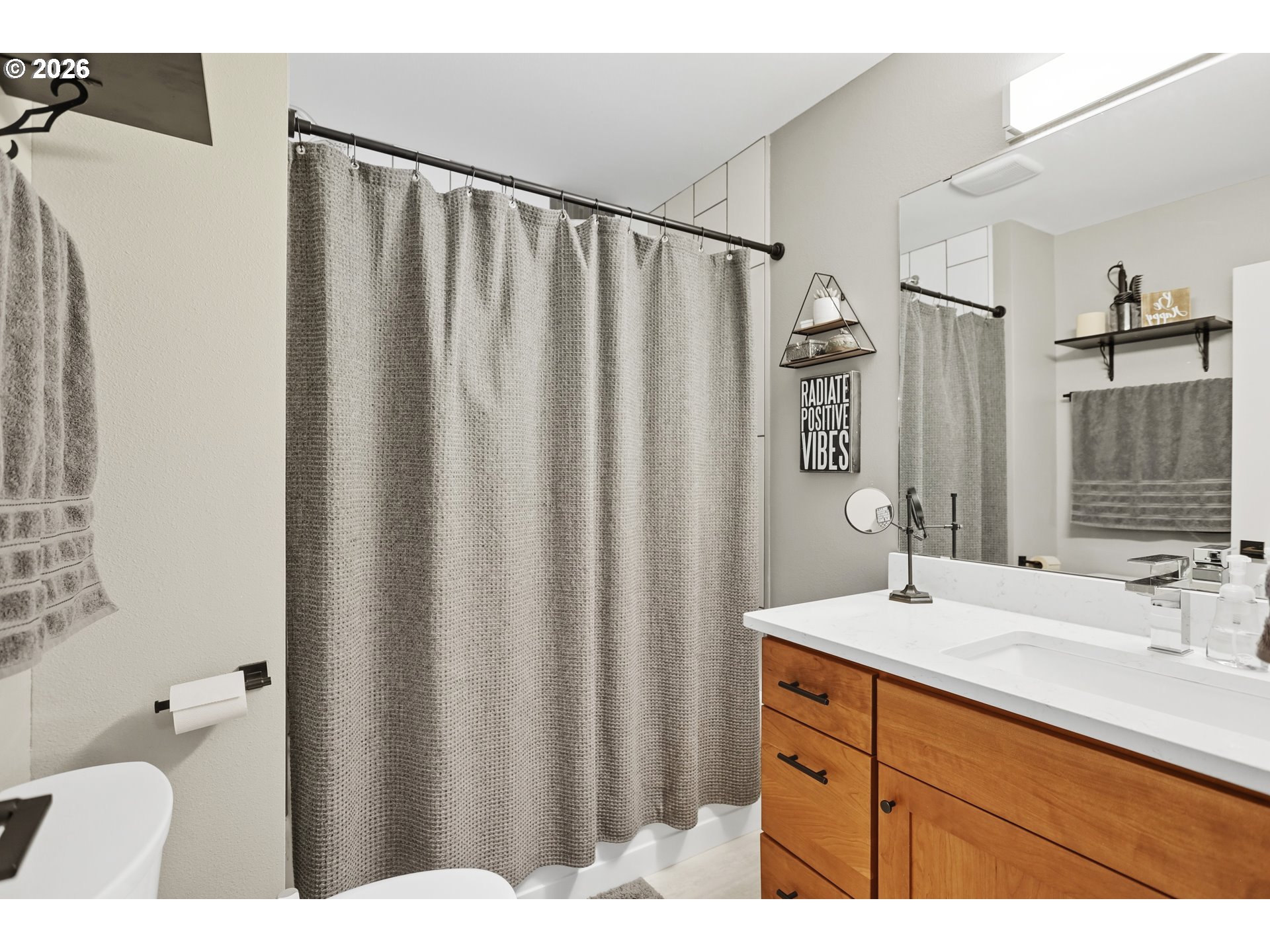 1640 Morton St Property Photo 31