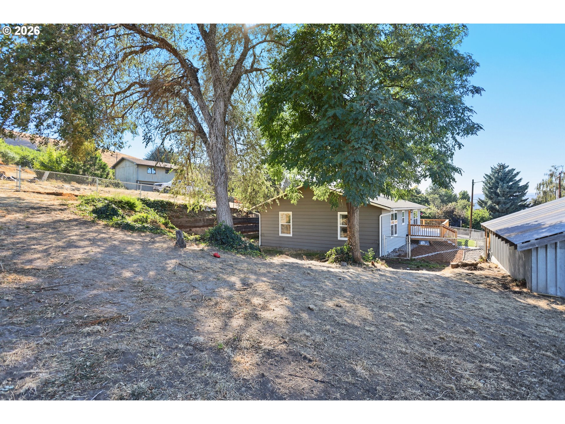 1640 Morton St Property Photo 35