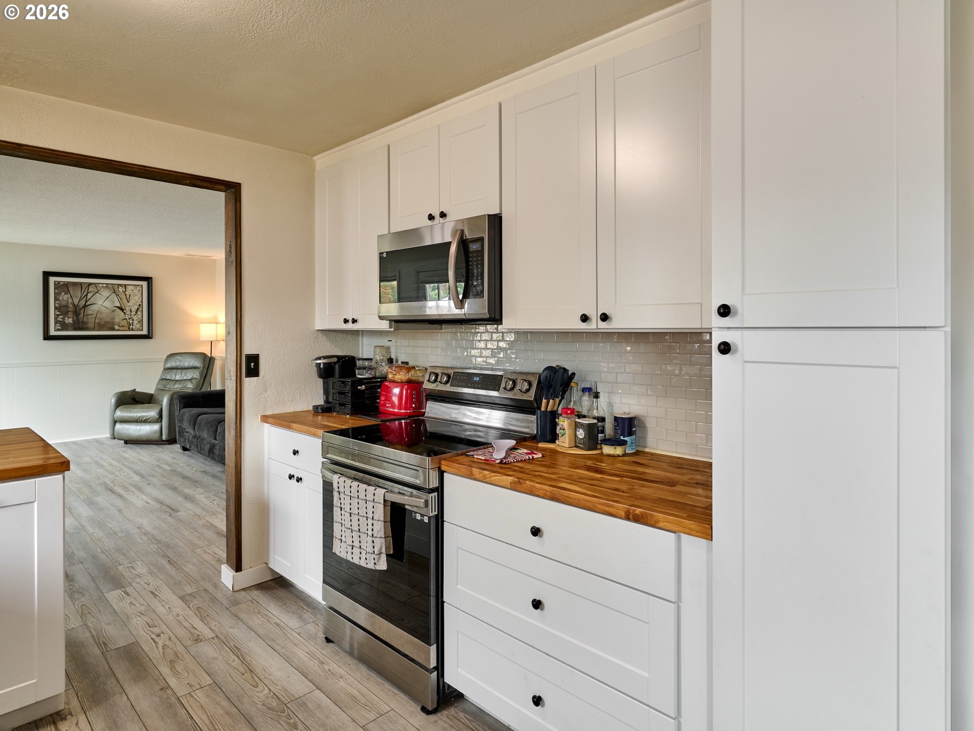 900 Ivy Way Property Photo 10