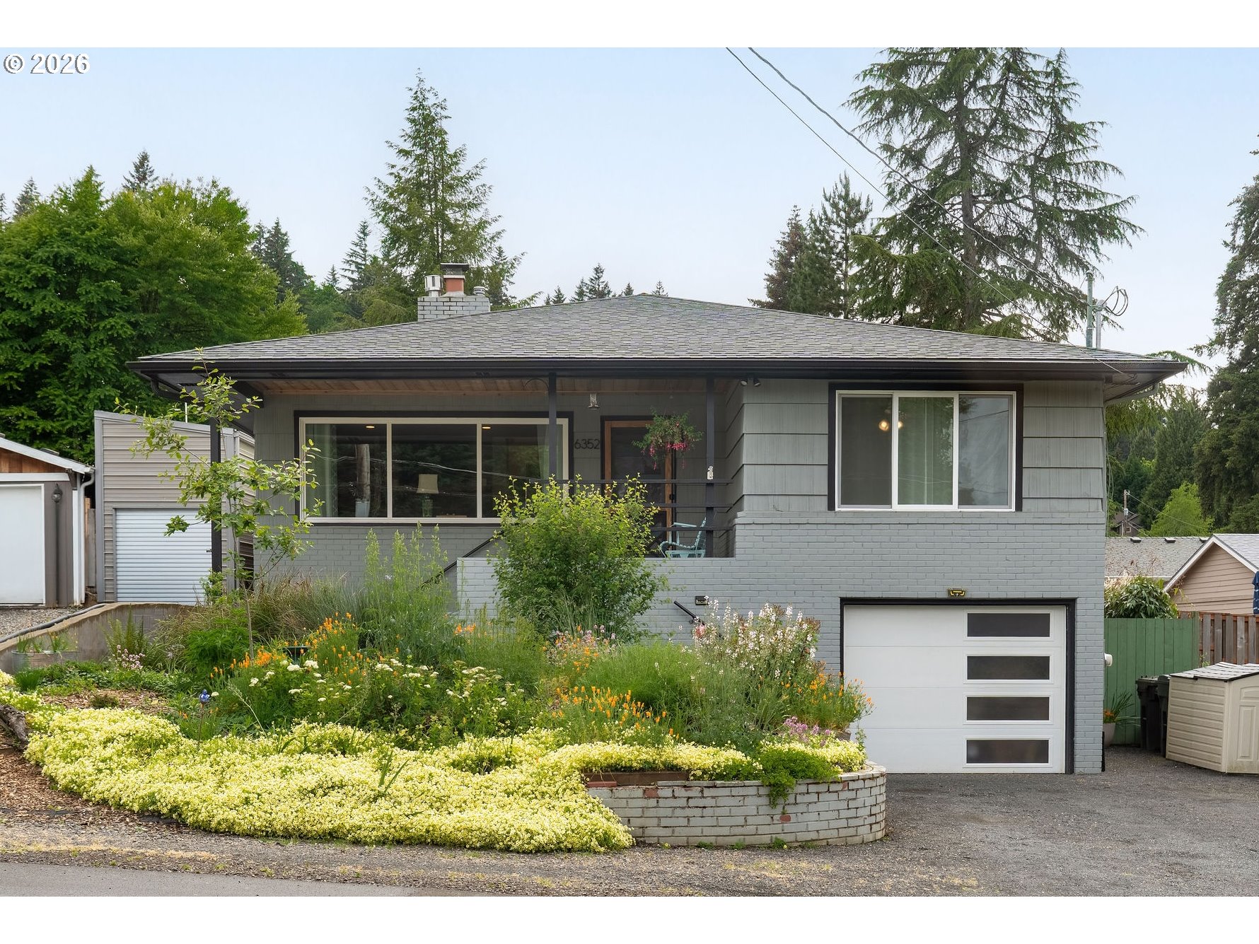 6352 CAUFIELD ST Property Photo 1