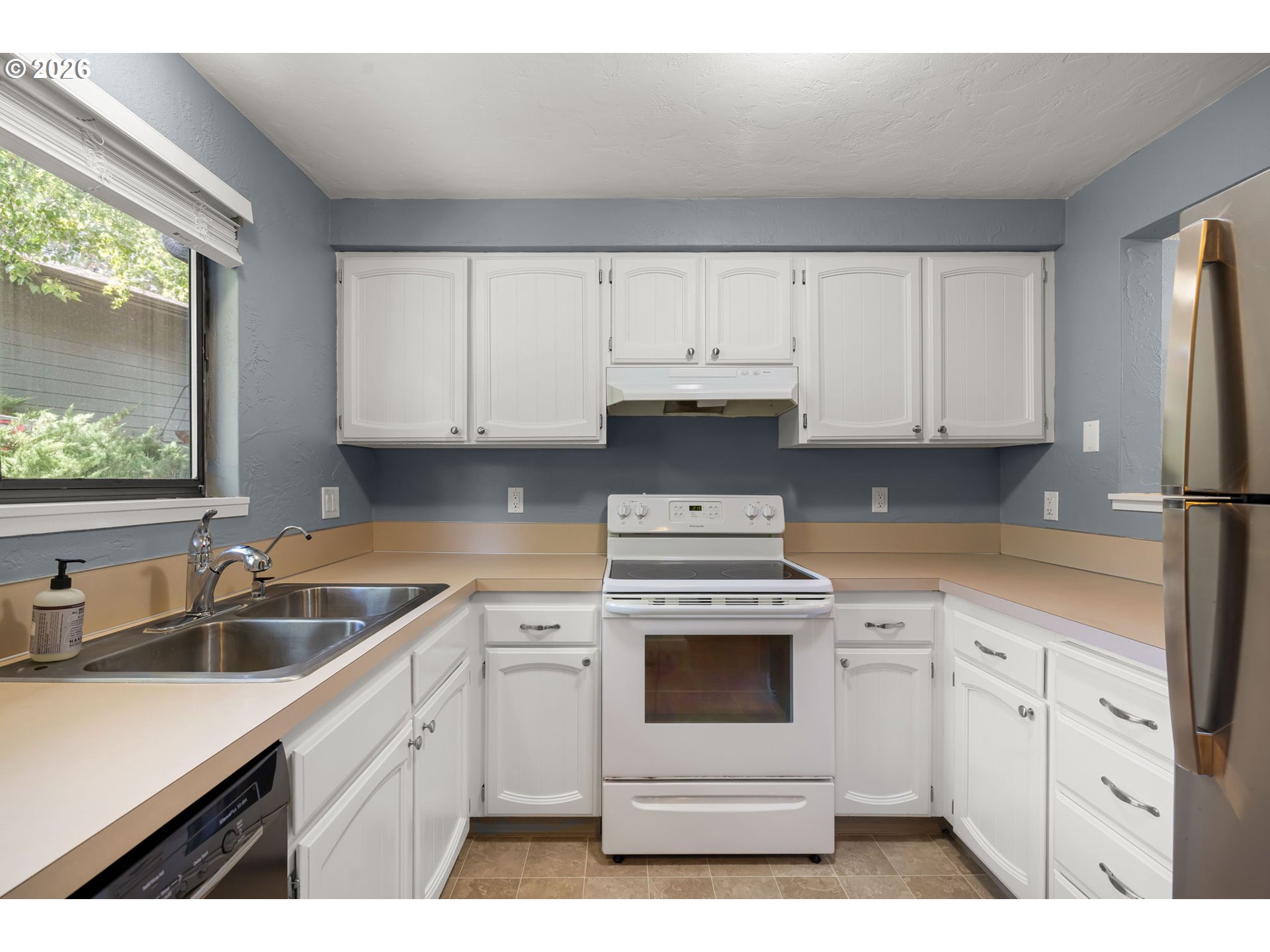 4441 Fox Hollow Rd 7 Property Photo 5