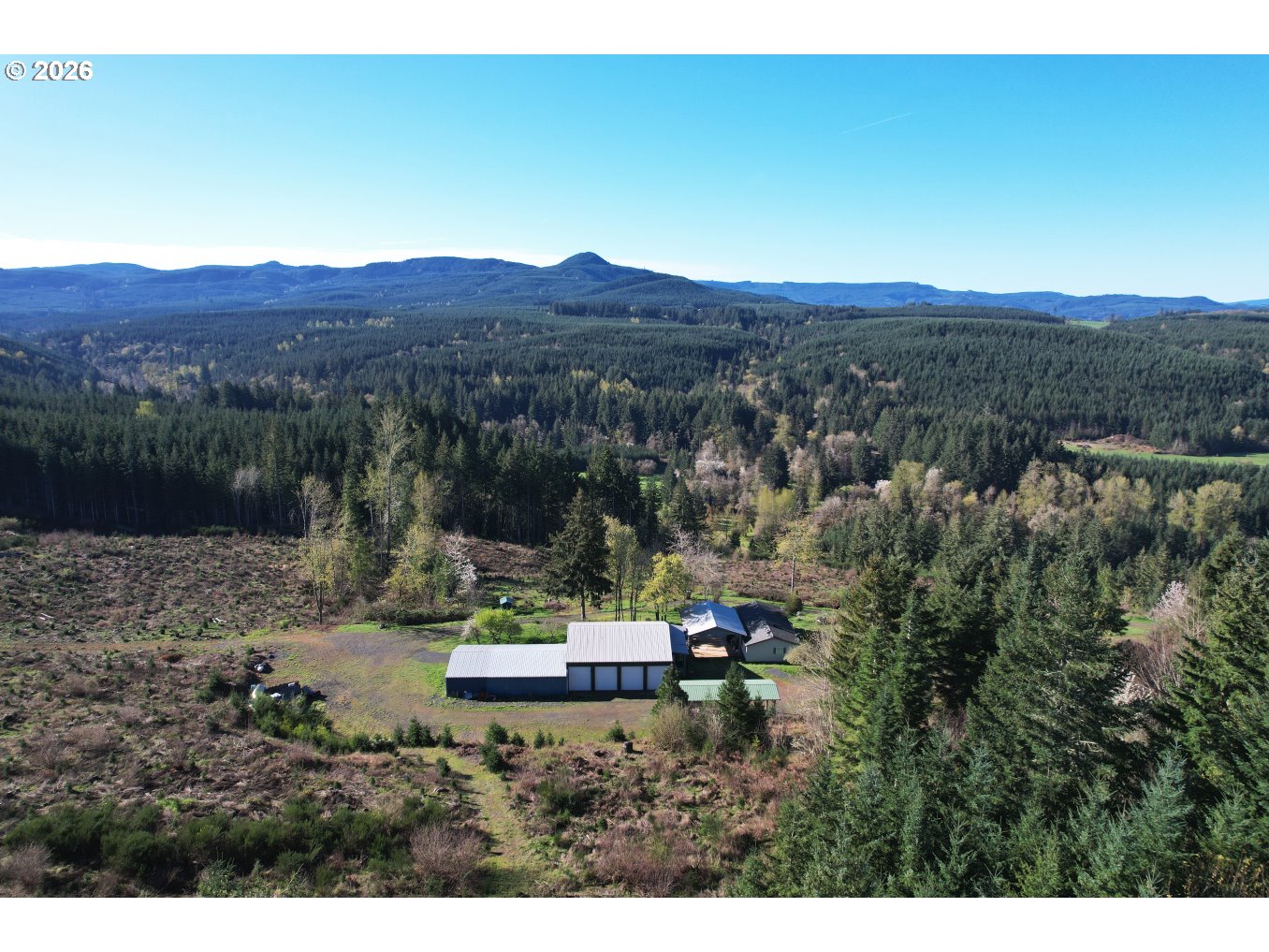 42255 Ames Creek Rd Property Photo 7