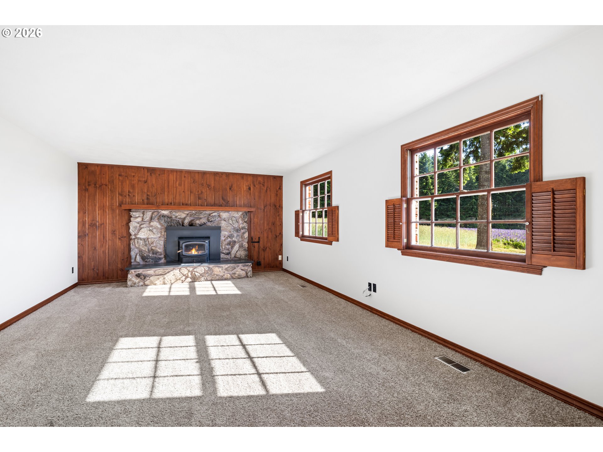 17753 Powers Creek Loop Rd Property Photo 9