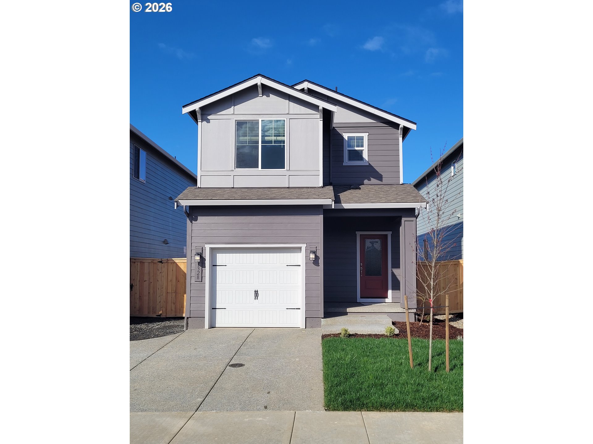 1328 NE CLARK AVE Property Photo 1