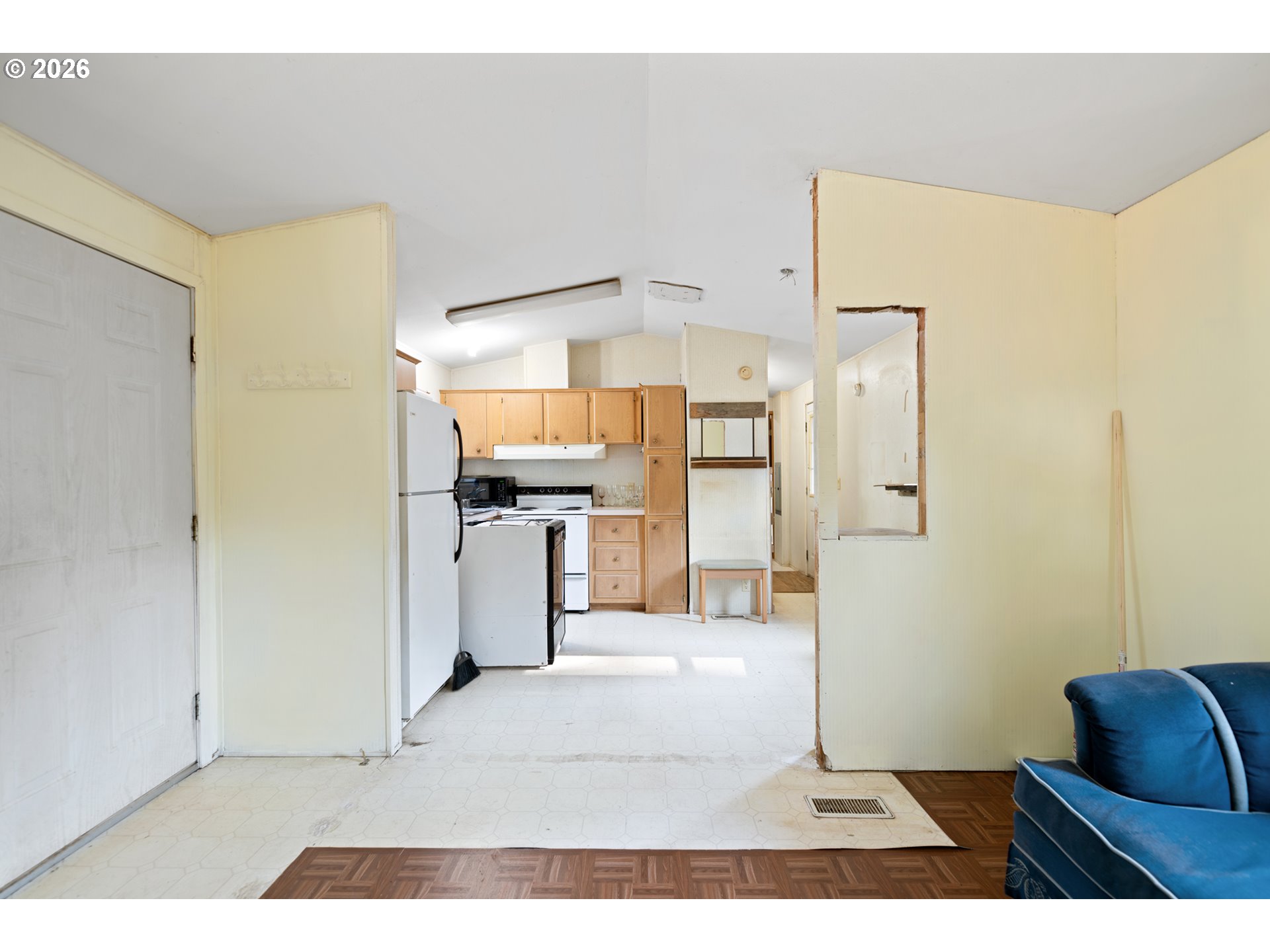 200 Lizzy Ln Property Photo 6